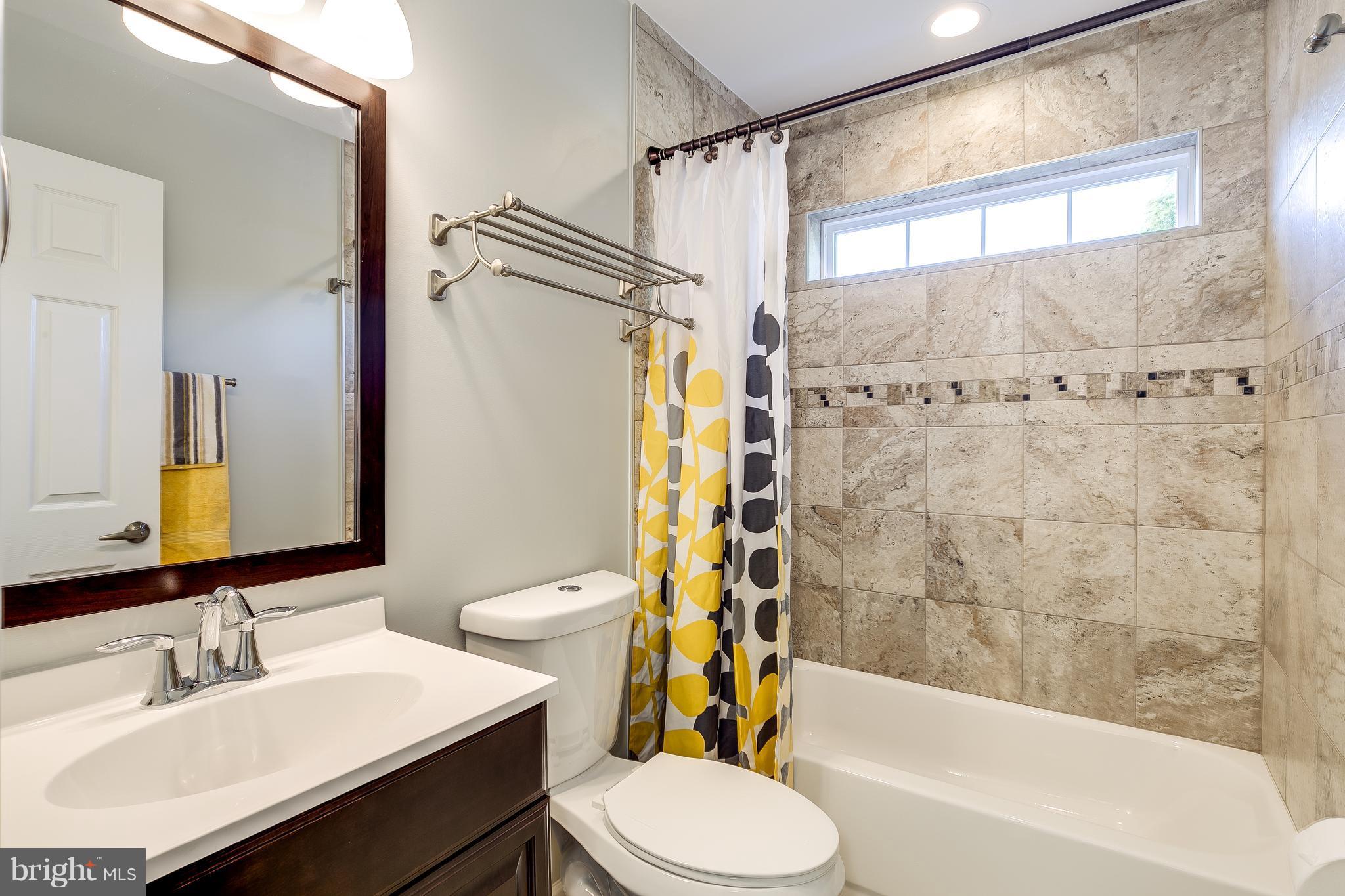 SOUTHGATE - Residential