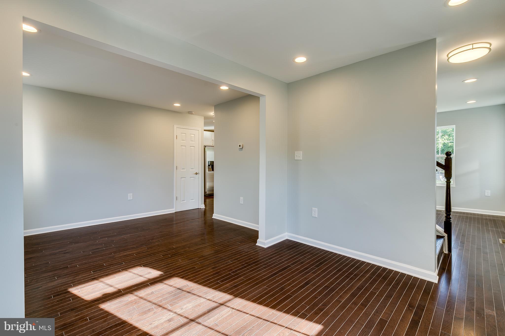 SOUTHGATE - Residential