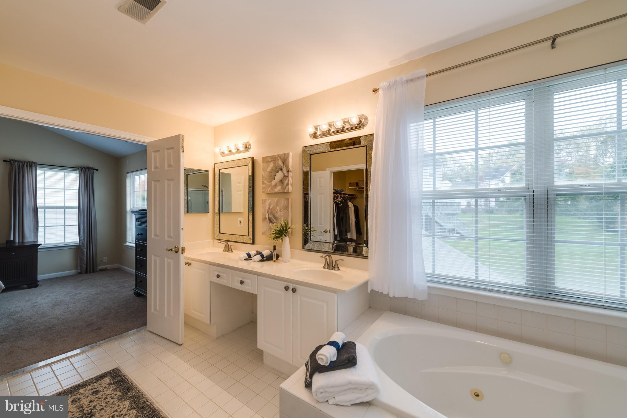 SENECA VIEW ESTATES - Residential