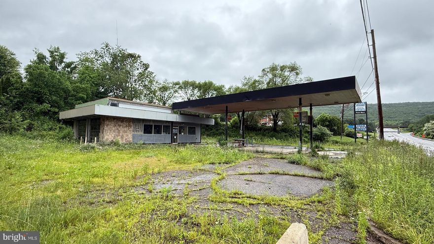 Here is your chance to purchase this convenience store/gas station/auto body garage in a perfect location being only 400 feet from I-80 off ramp and 700 feet from the I-80 on ramp. Accommodate the travelers traveling on route 80 east towards New York City or west bound towards Ohio.  This property is unique in that it also has an attached 2 bay garage to do mechanical repairs for any of the travelers on I-80.  Would also accommodate light/heavy duty towing with a truck repair station. Gas tanks have been removed, and environmental cleaning had been performed and is now state certified. Next door to motel 6 where you would accommodate anybody staying at the motel. Great location to take your business to the next level or start a new business with a convenience store/auto body shop/gas station.