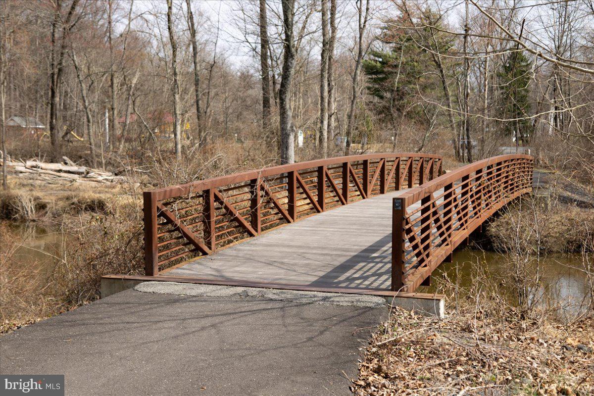 BROOKDALE - Residential