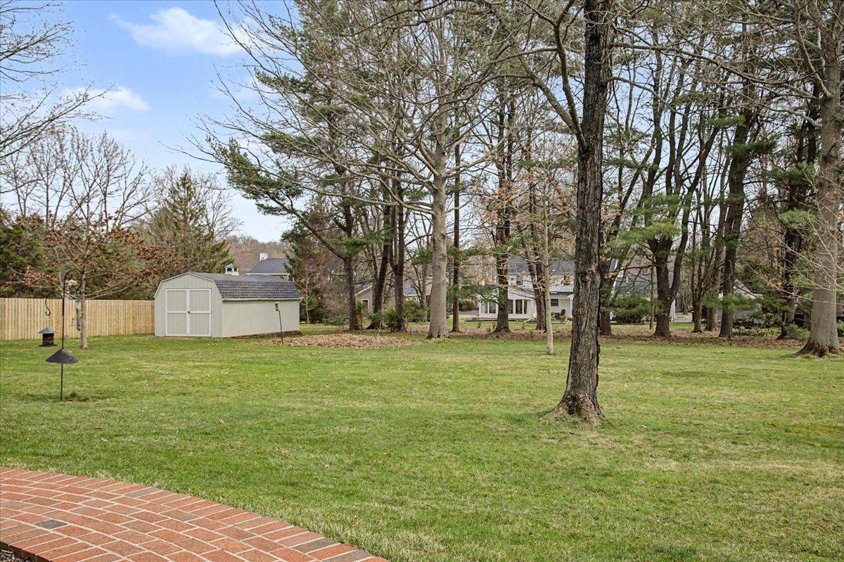 BROOKDALE - Residential