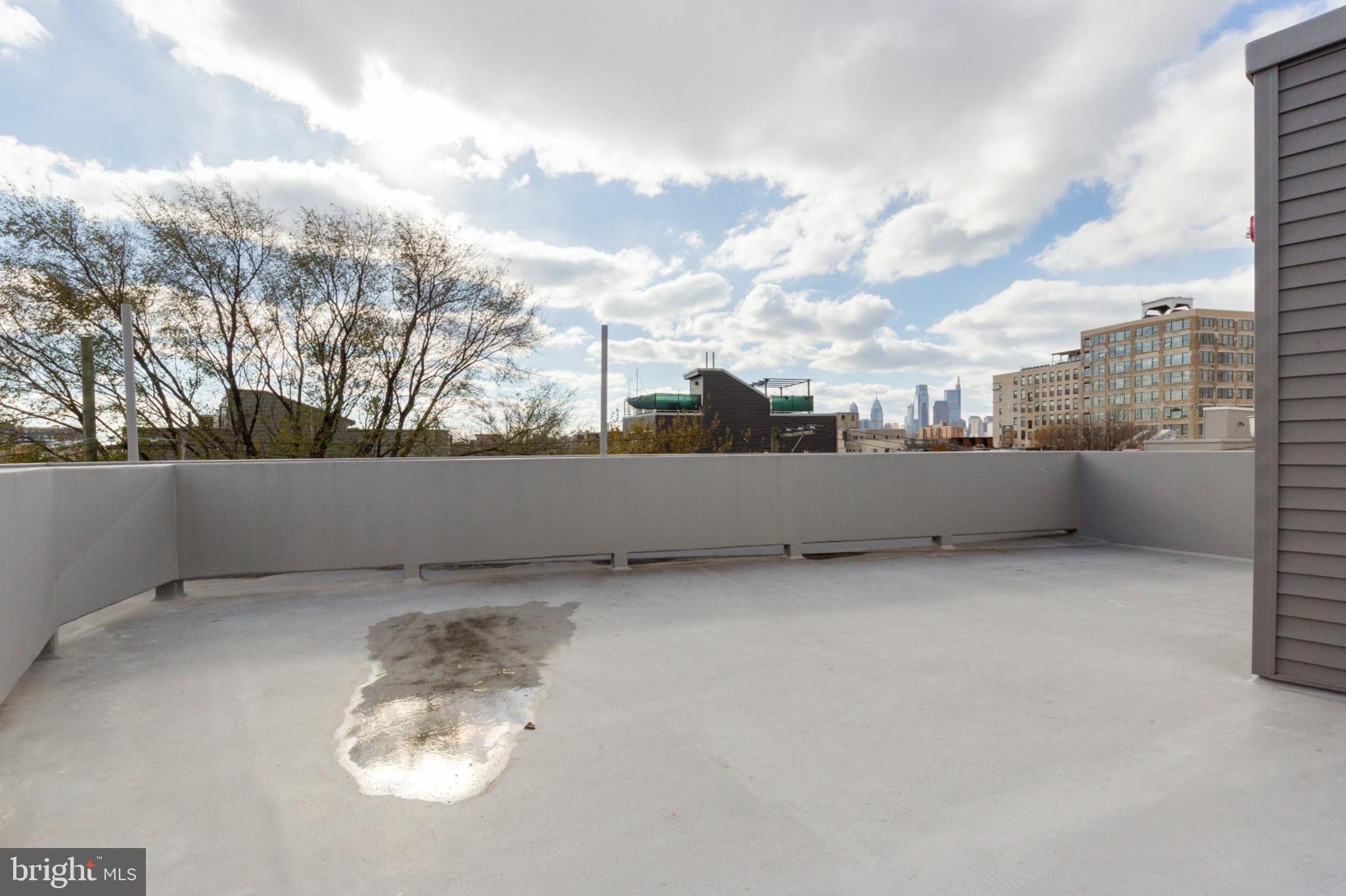 OLDE KENSINGTON - Residential Lease