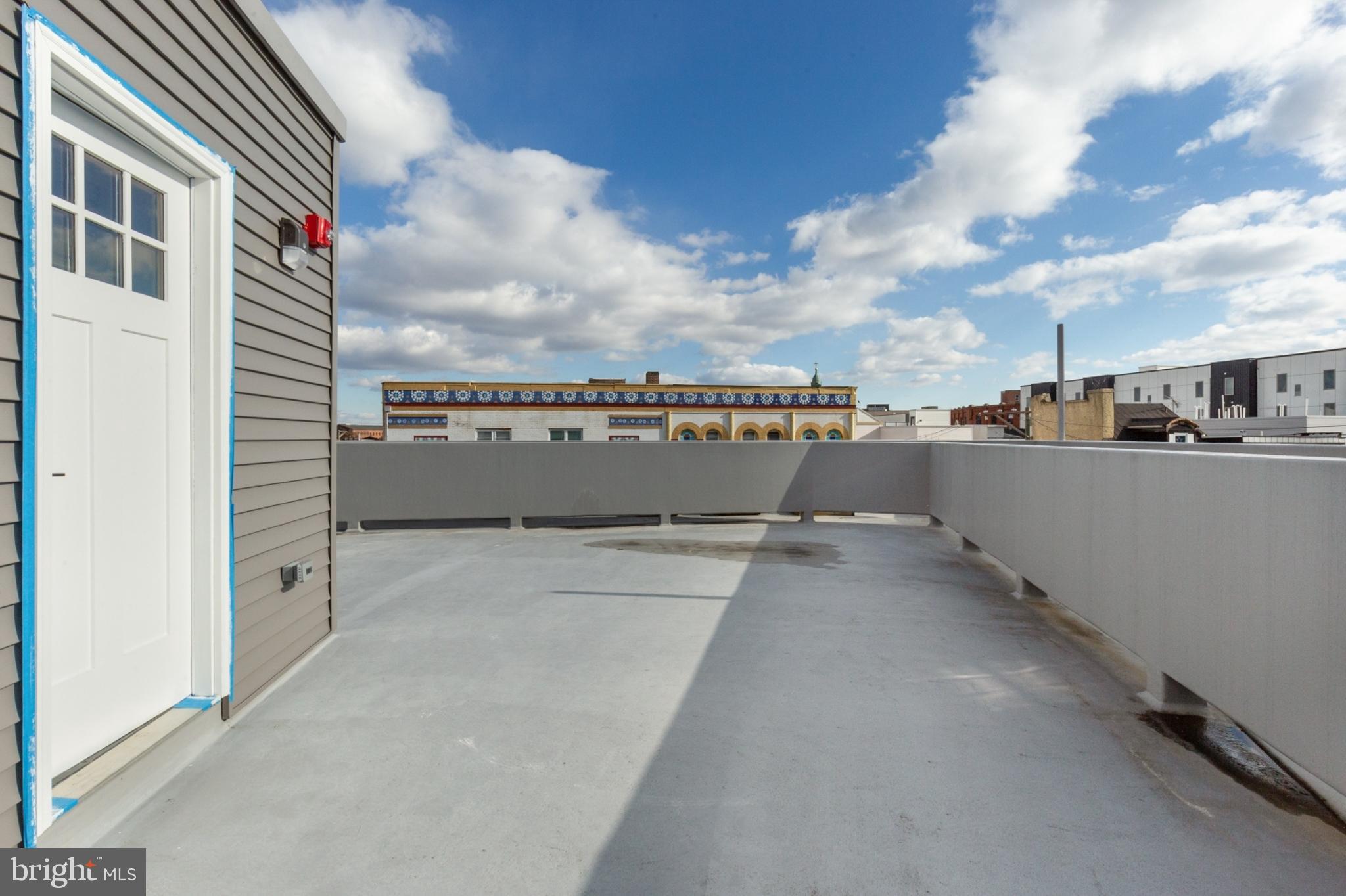 OLDE KENSINGTON - Residential Lease