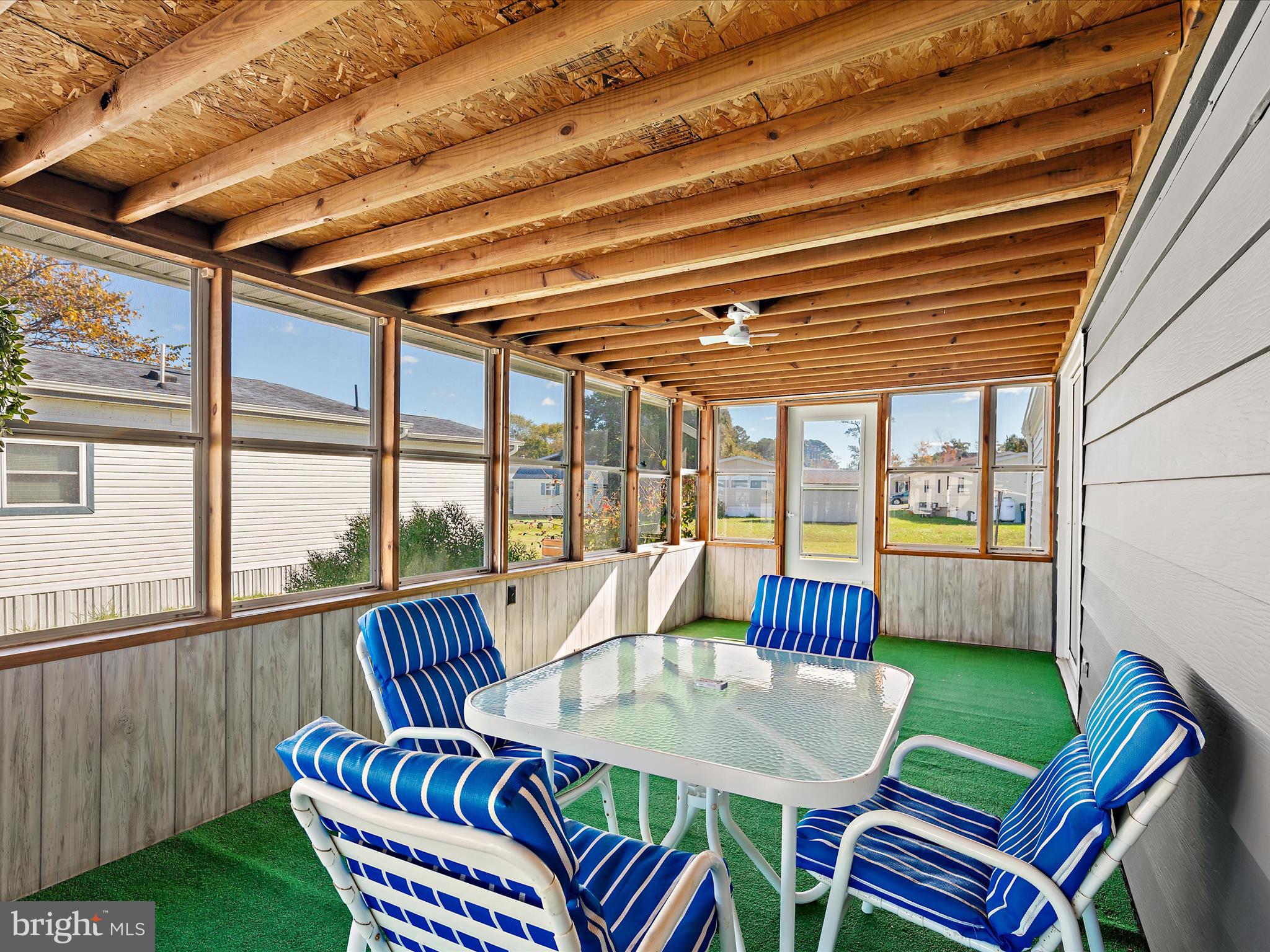 SHADY PARK - Residential