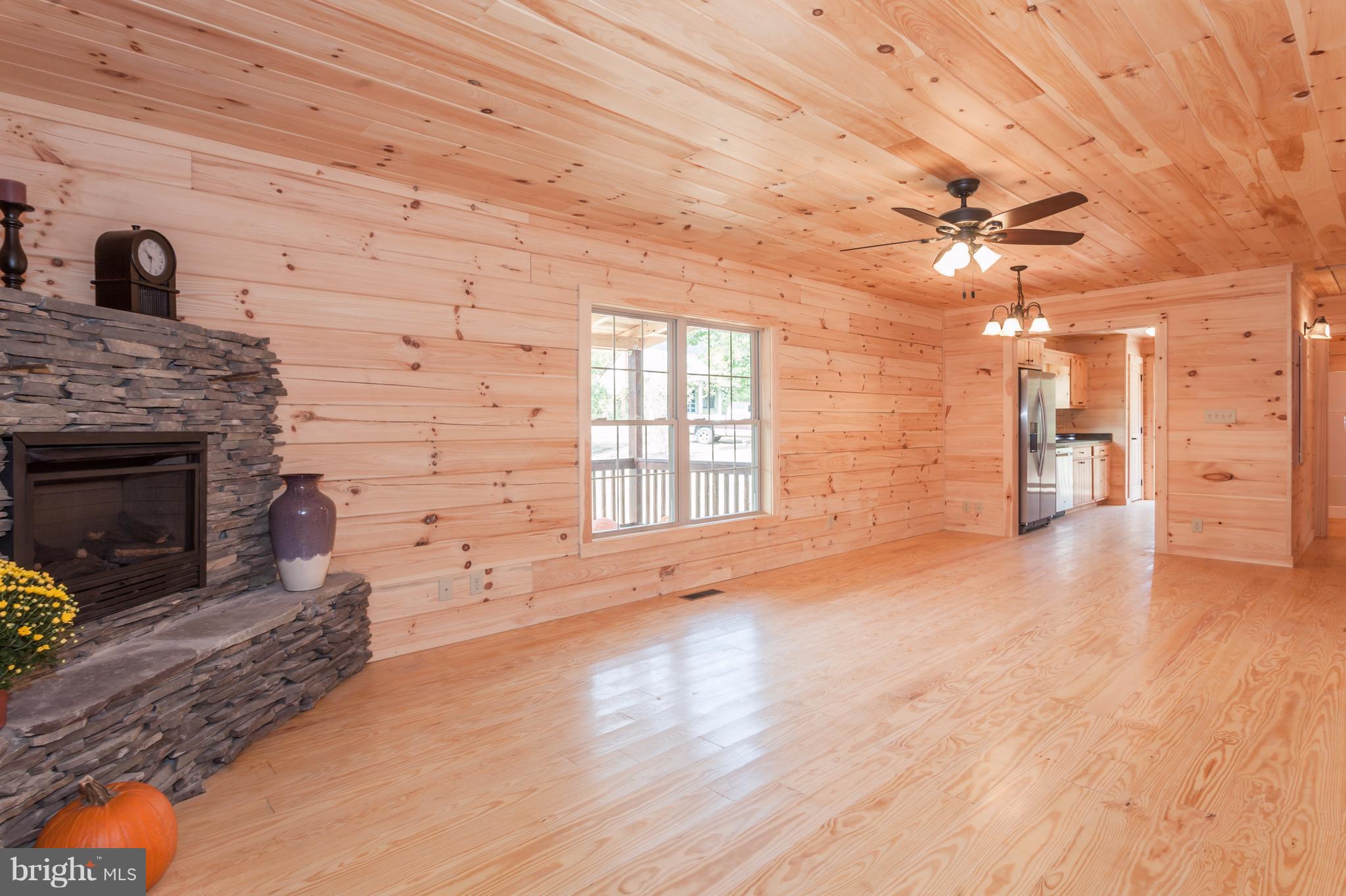 STAR TANNERY - Residential Lease