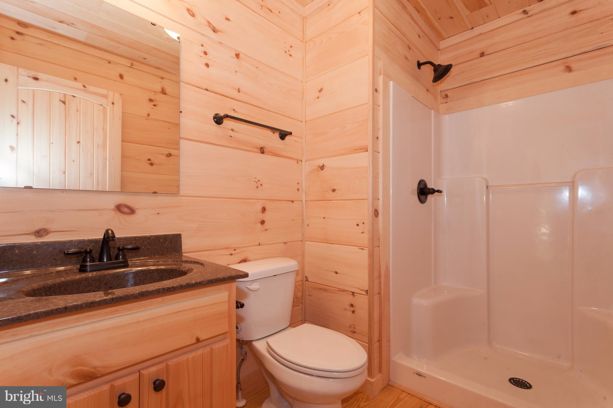 STAR TANNERY - Residential Lease