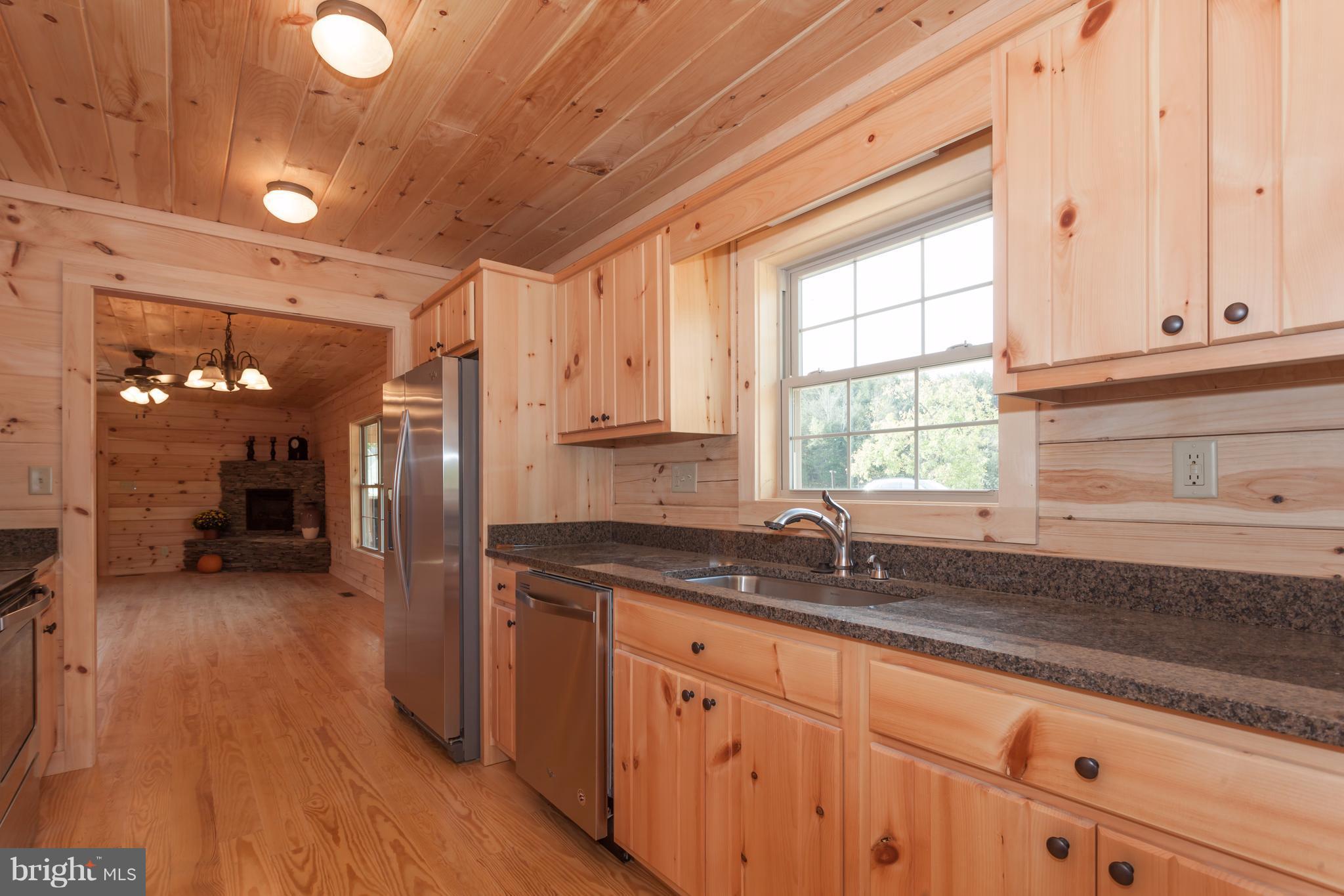 STAR TANNERY - Residential Lease