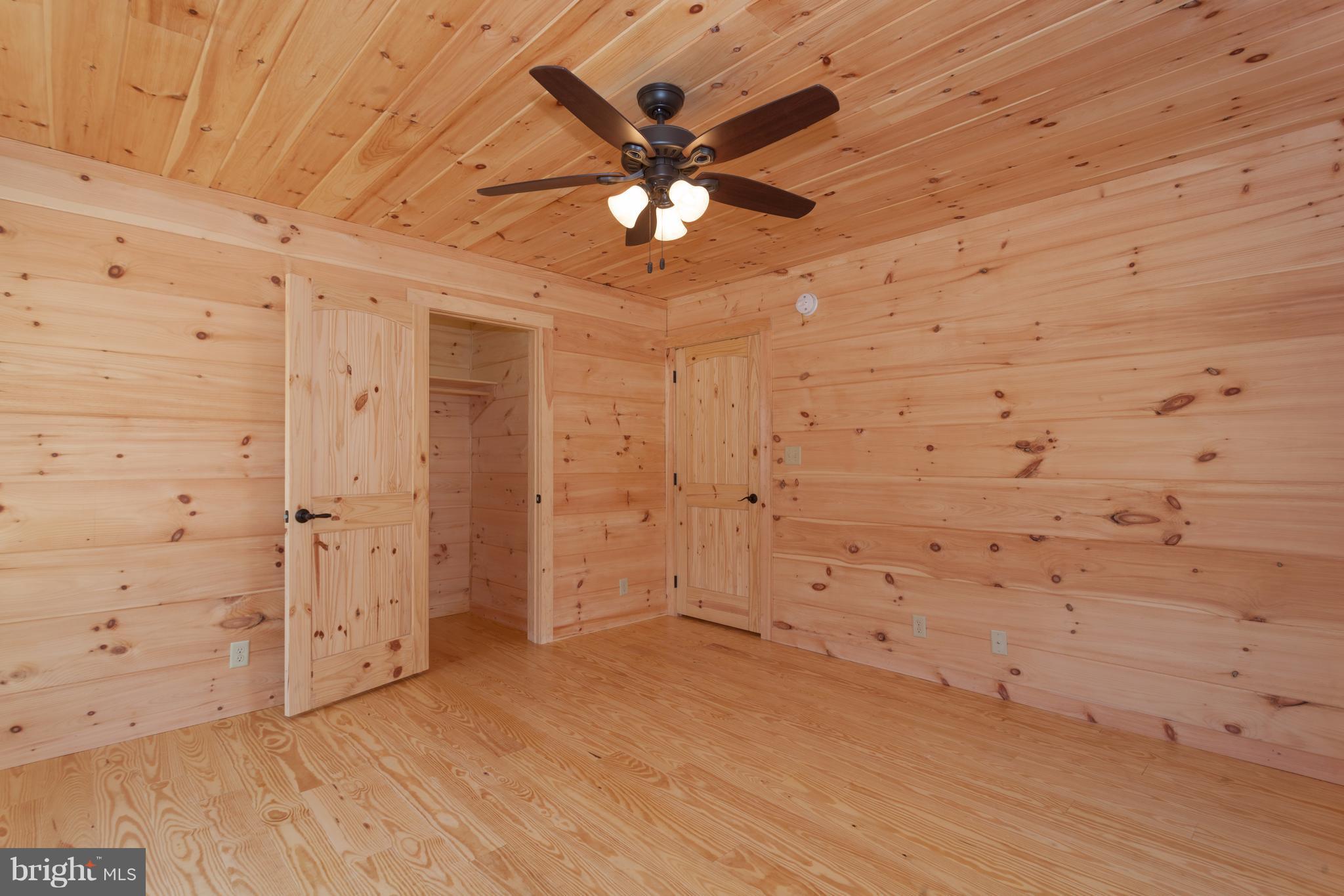 STAR TANNERY - Residential Lease