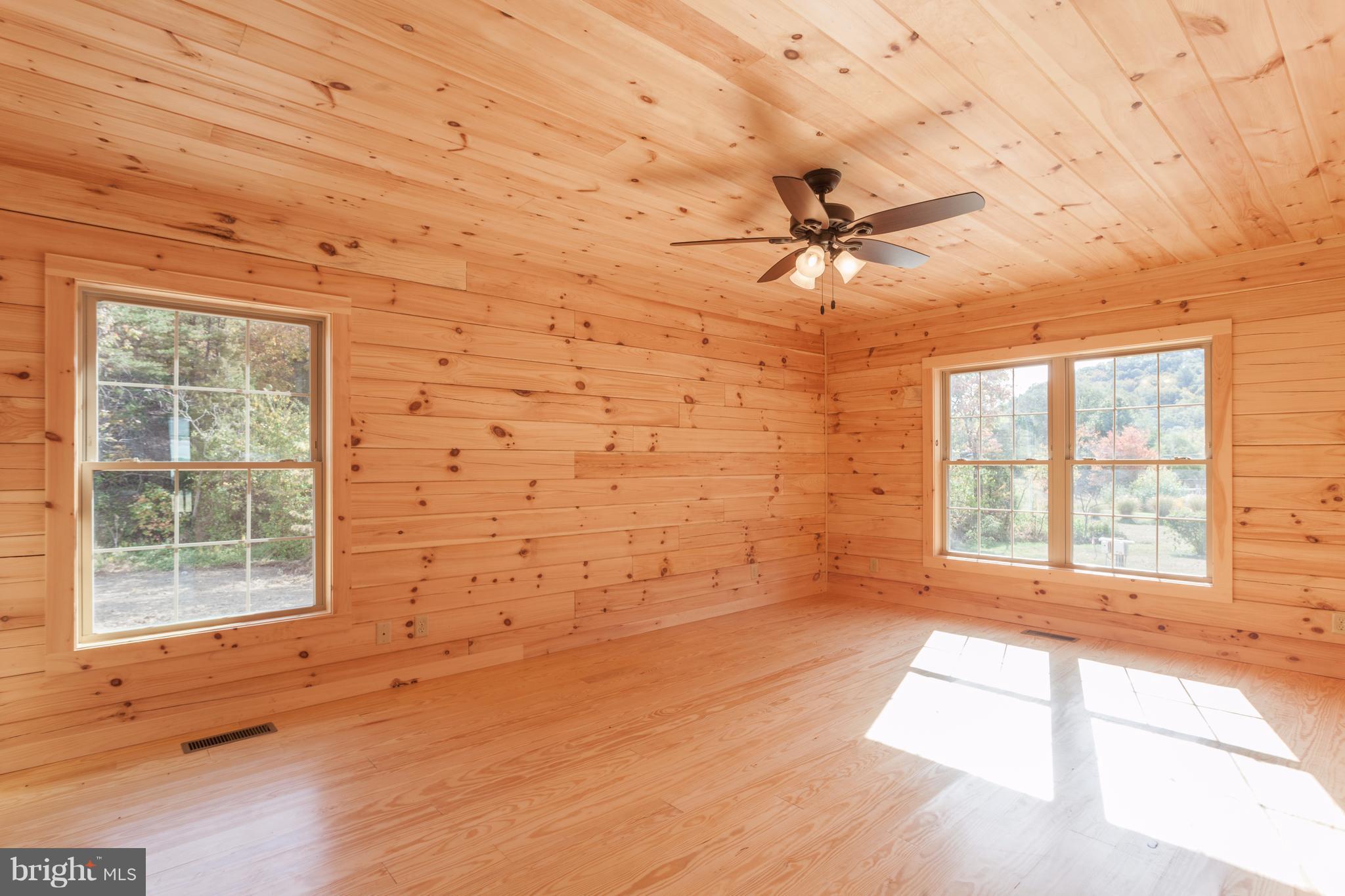 STAR TANNERY - Residential Lease