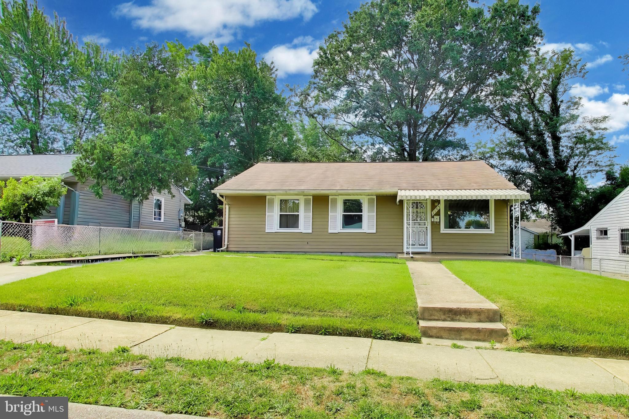 1105 WENTWORTH DRIVE