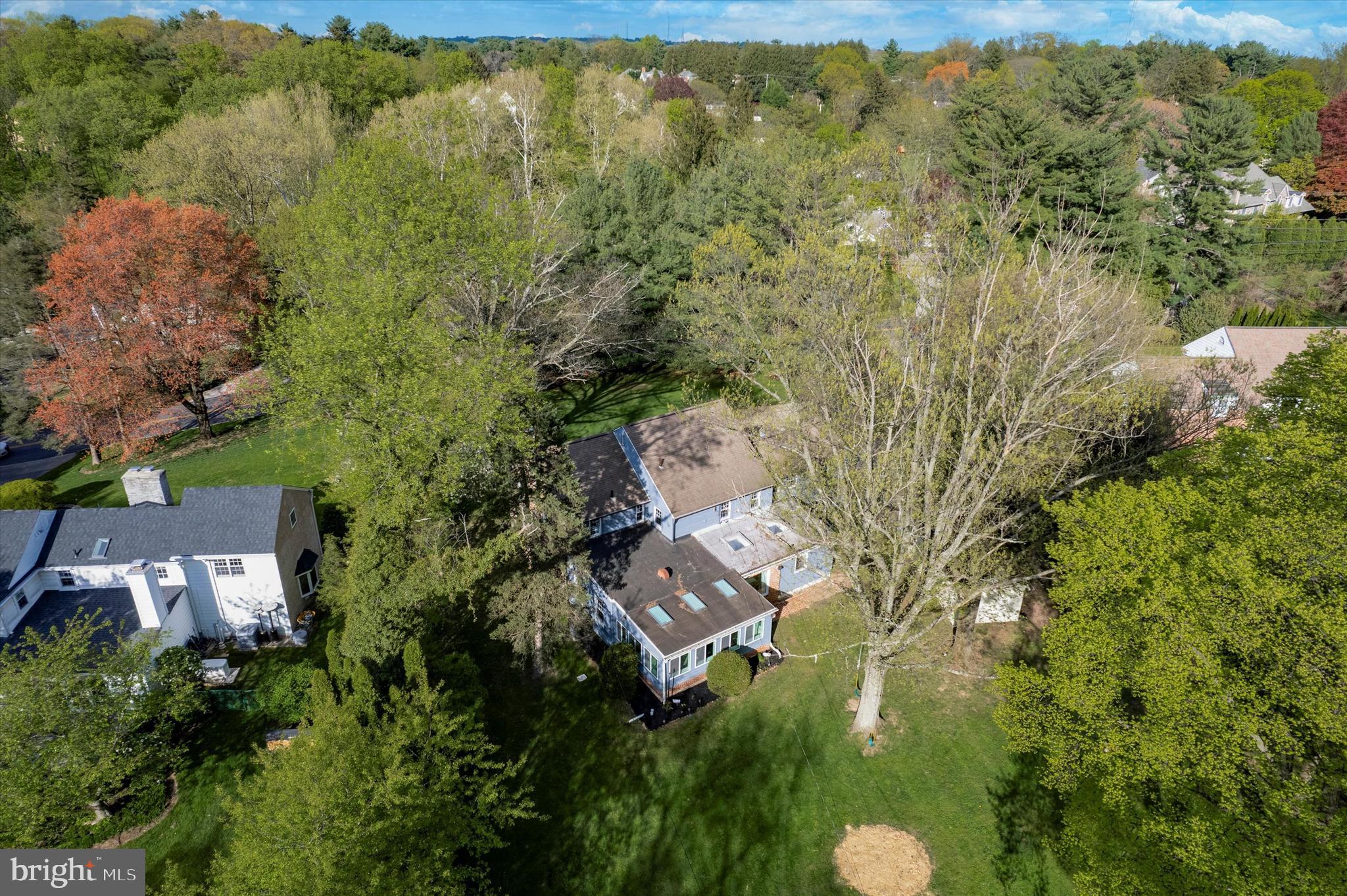 GLADWYNE - Residential