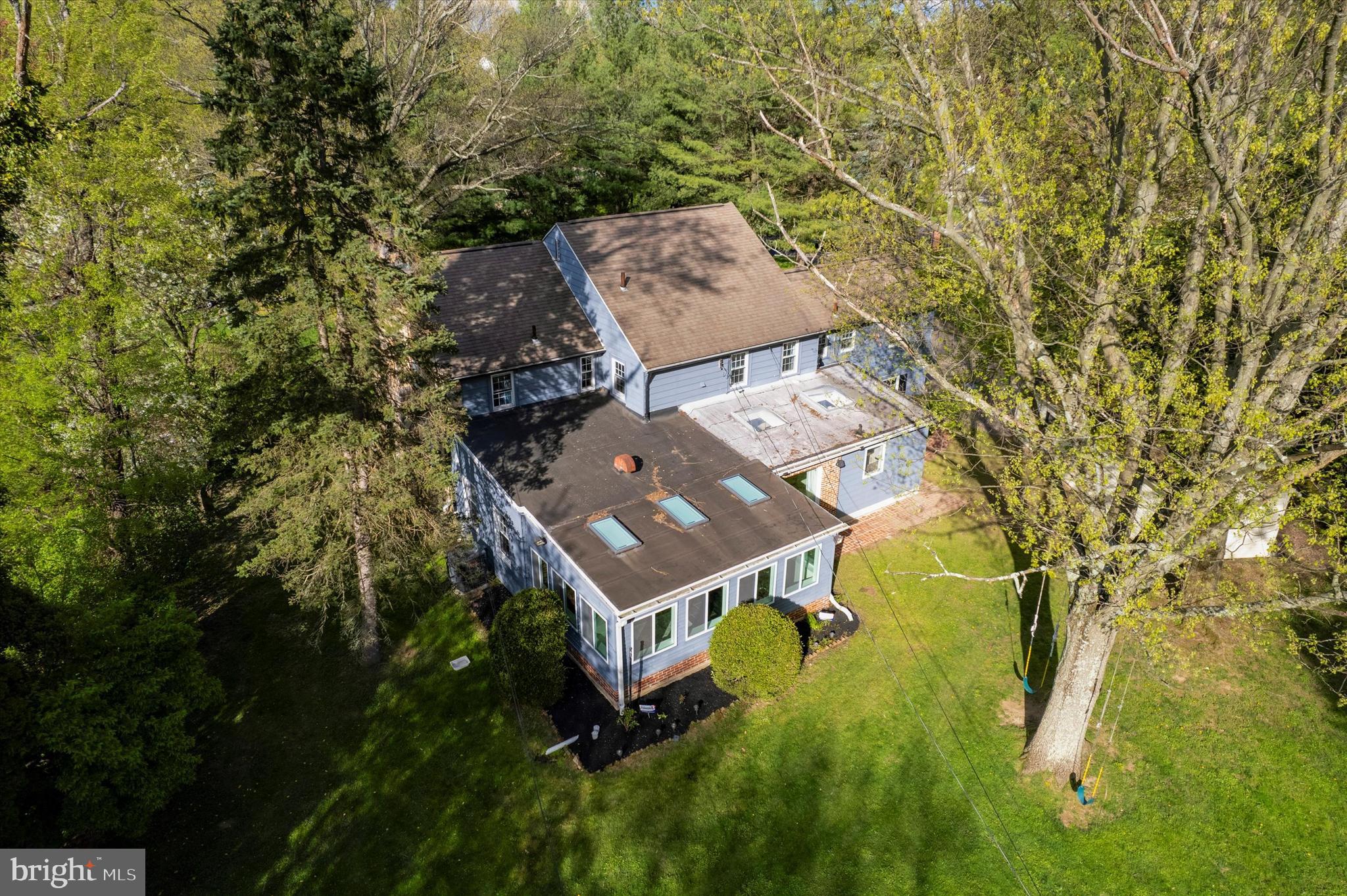 GLADWYNE - Residential