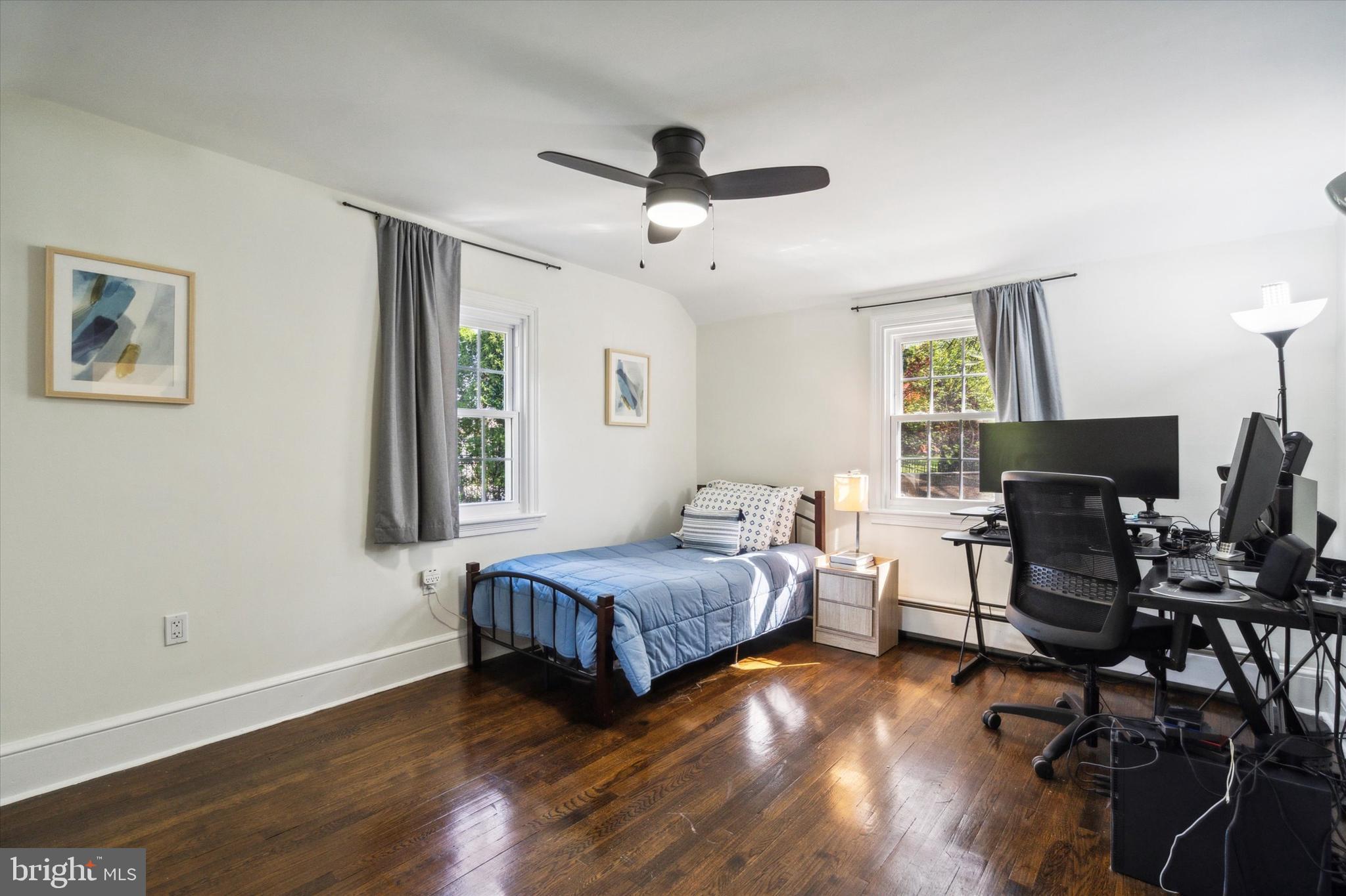 GLADWYNE - Residential