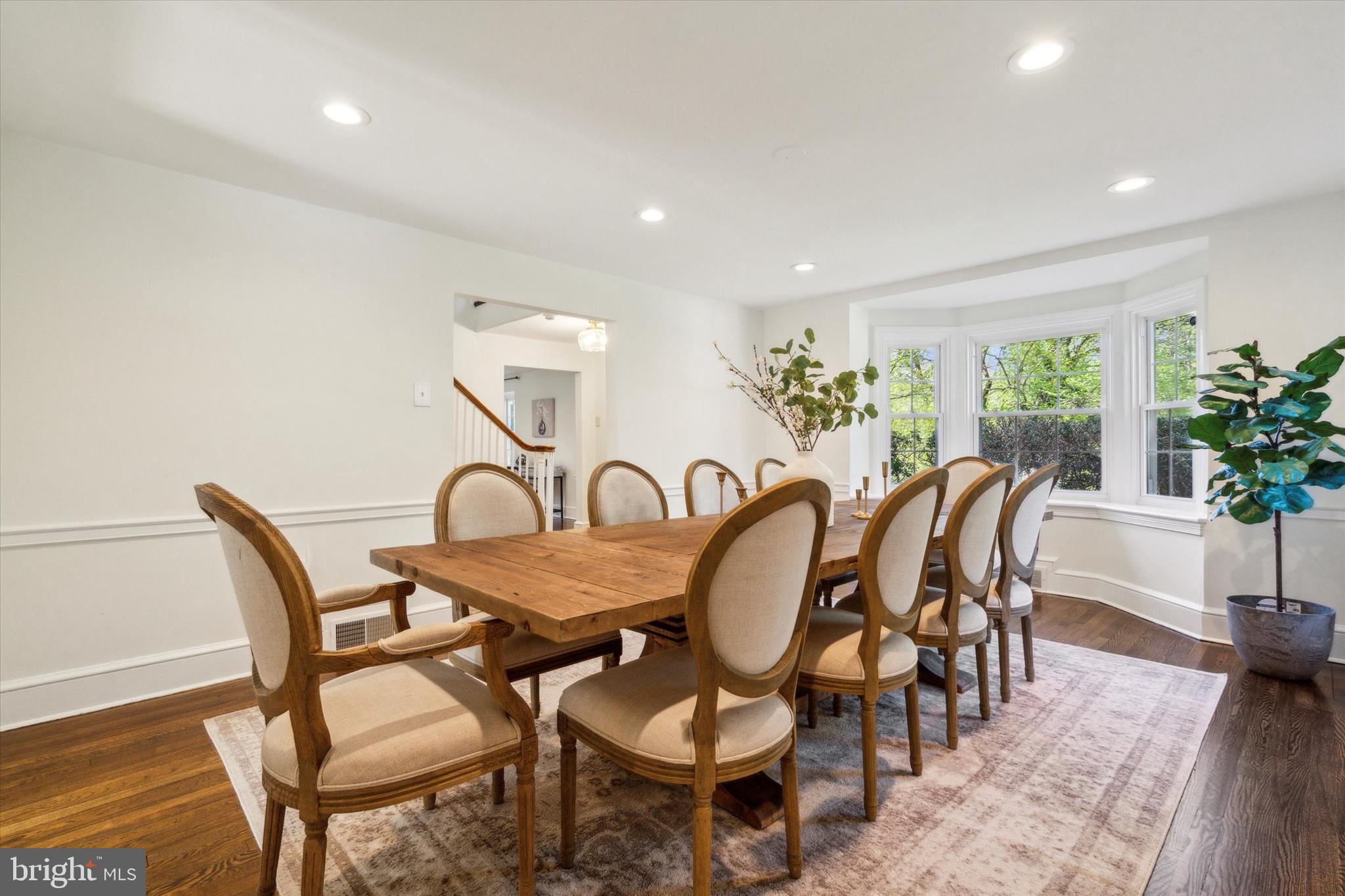 GLADWYNE - Residential