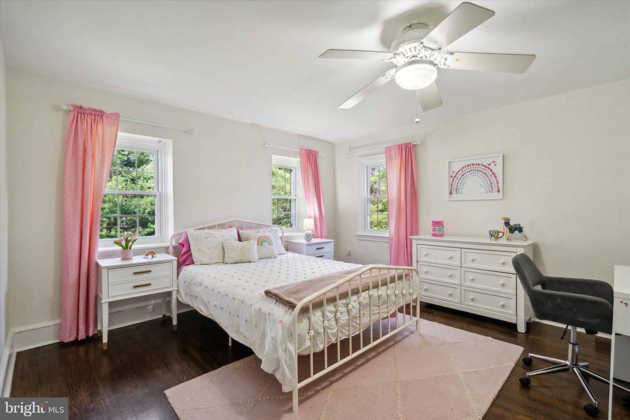 GLADWYNE - Residential