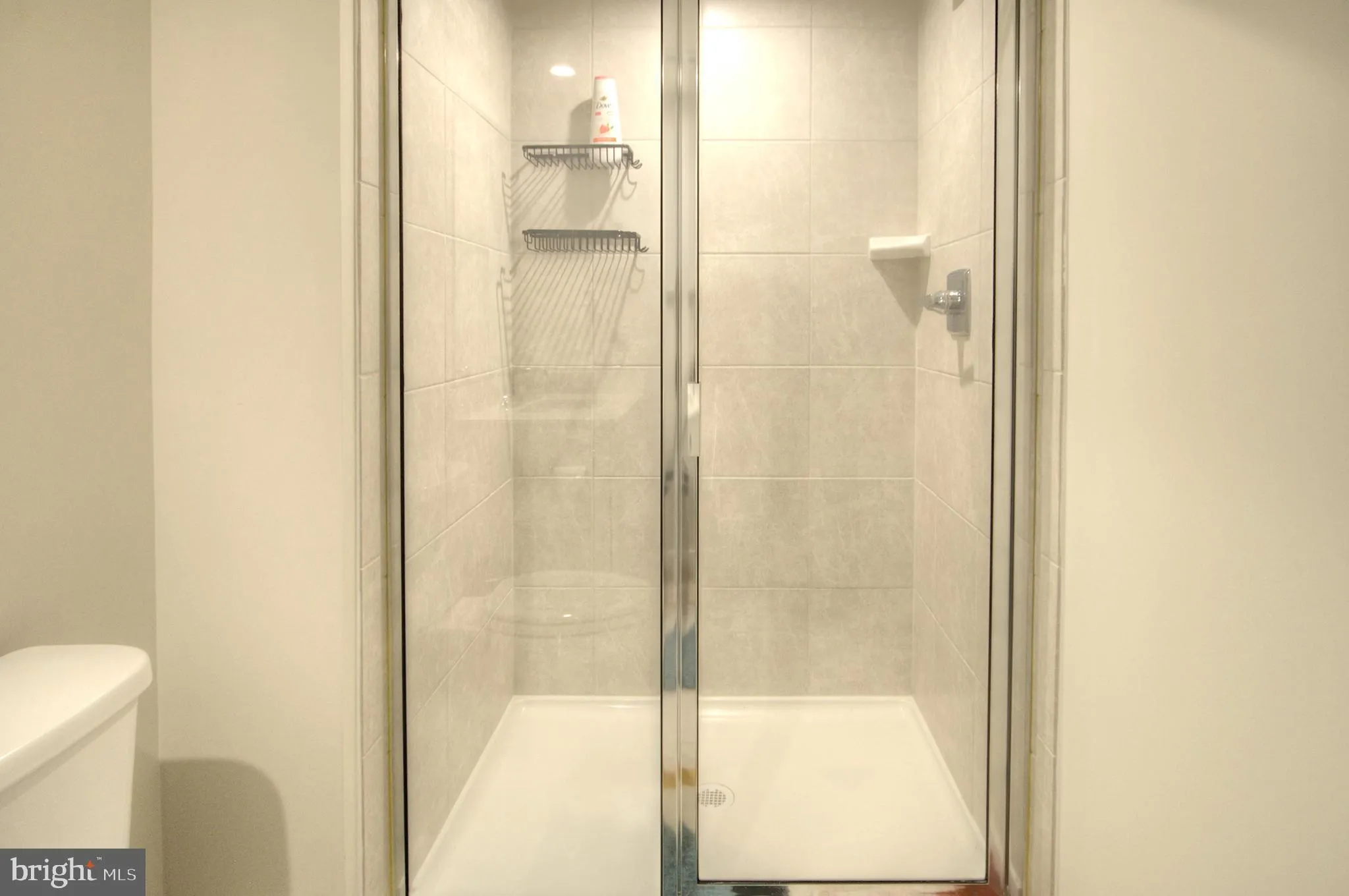 Woodstown, New Jersey 08098, United States, 5 Bedrooms Bedrooms, ,4 BathroomsBathrooms,Residential,Coming Soon,241874