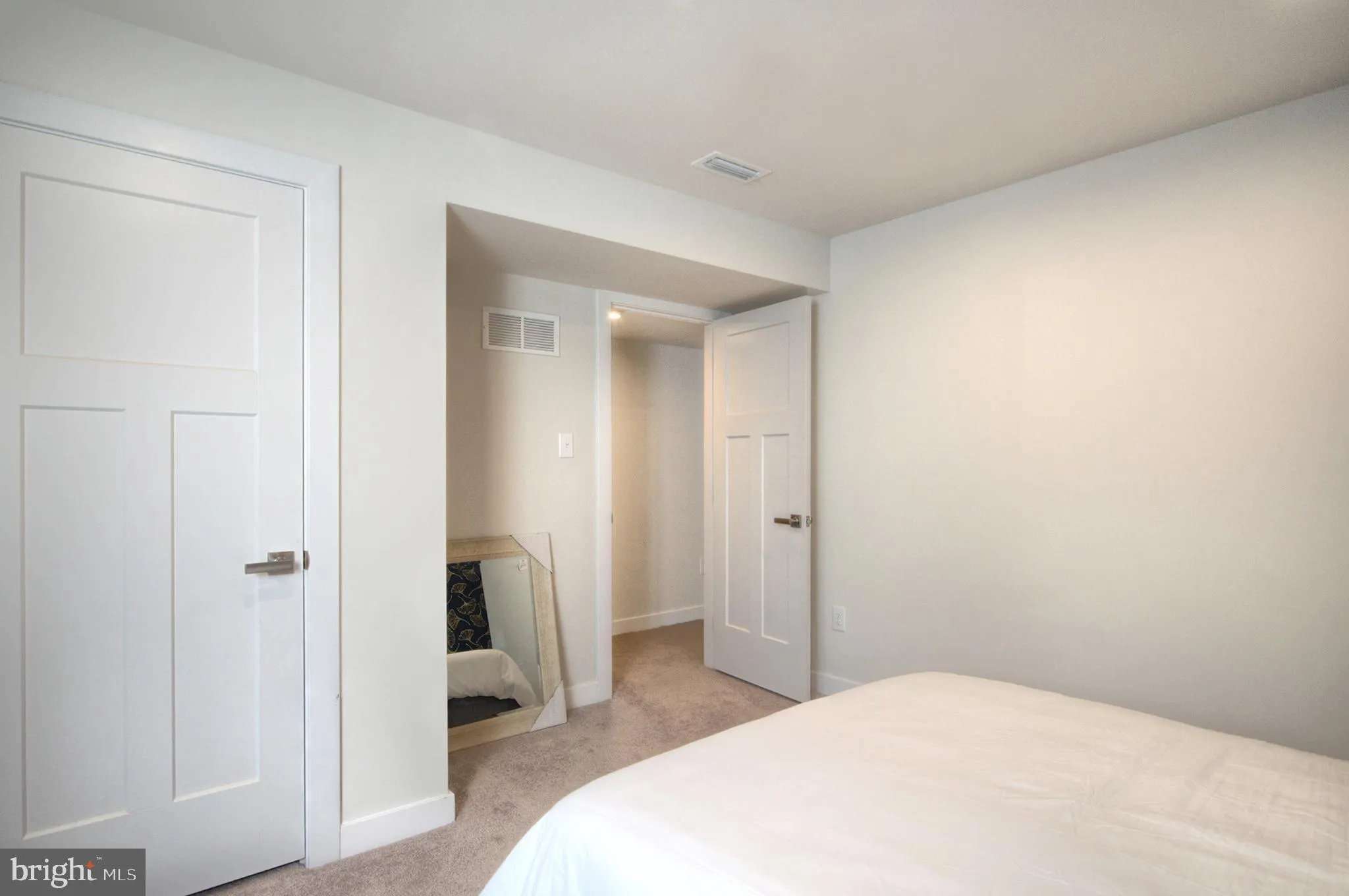 Woodstown, New Jersey 08098, United States, 5 Bedrooms Bedrooms, ,4 BathroomsBathrooms,Residential,Coming Soon,241874