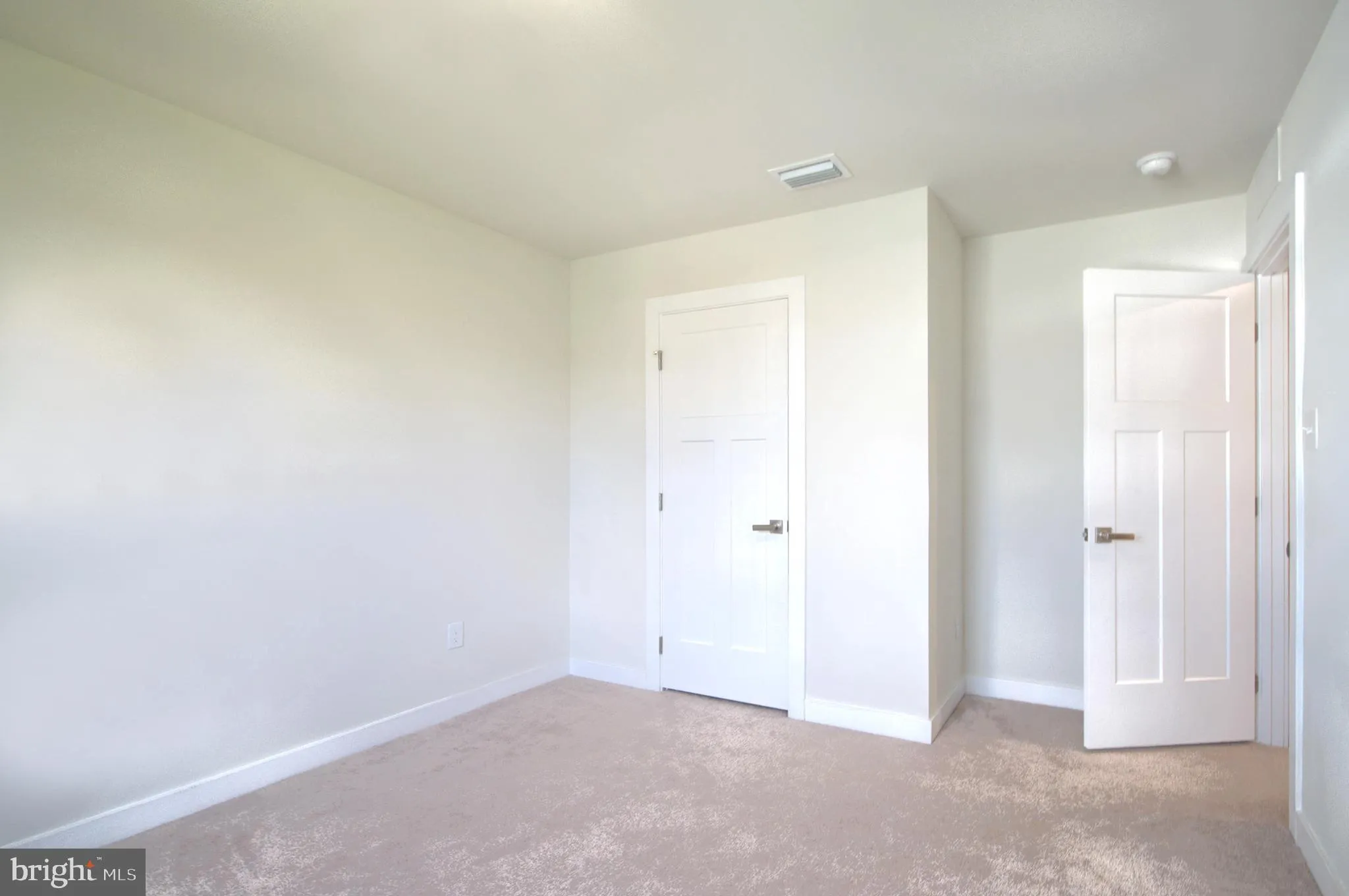 Woodstown, New Jersey 08098, United States, 5 Bedrooms Bedrooms, ,4 BathroomsBathrooms,Residential,Coming Soon,241874