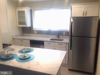 GLASSMANOR - Residential