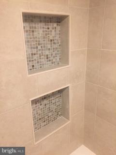 GLASSMANOR - Residential