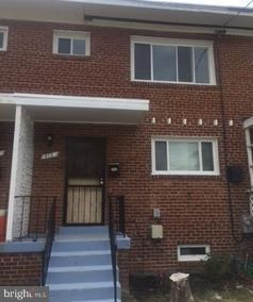 Really nice recently renovated property with 3 bedrooms, 2 full bathrooms, open floor plan, fully finished basement, hardwood floors. New kitchen with granite countertops and stainless steel appliances. New bathrooms, new tile, fixtures, lights, etc.  Too much to mention.  The pictures don't do it justice. A true must see.