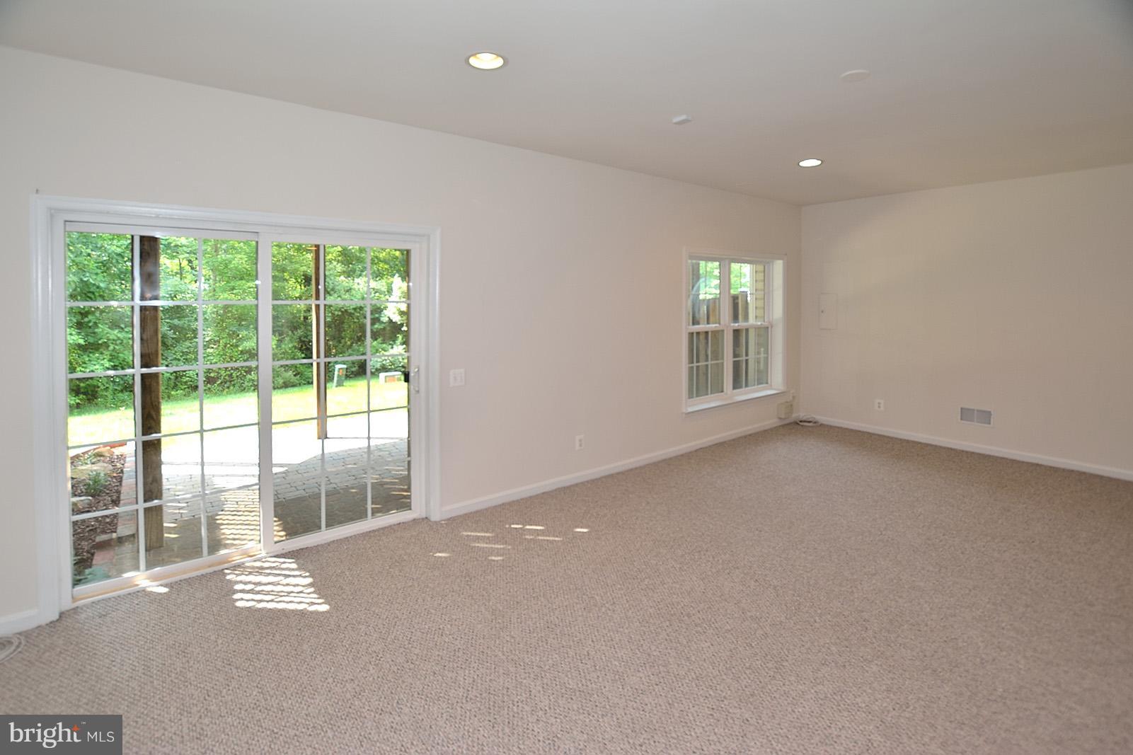 FAIRCREST - Residential Lease
