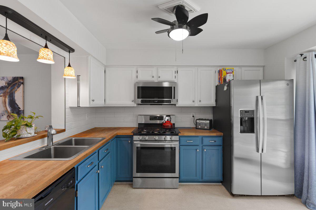 11163 SOLDIERS COURT