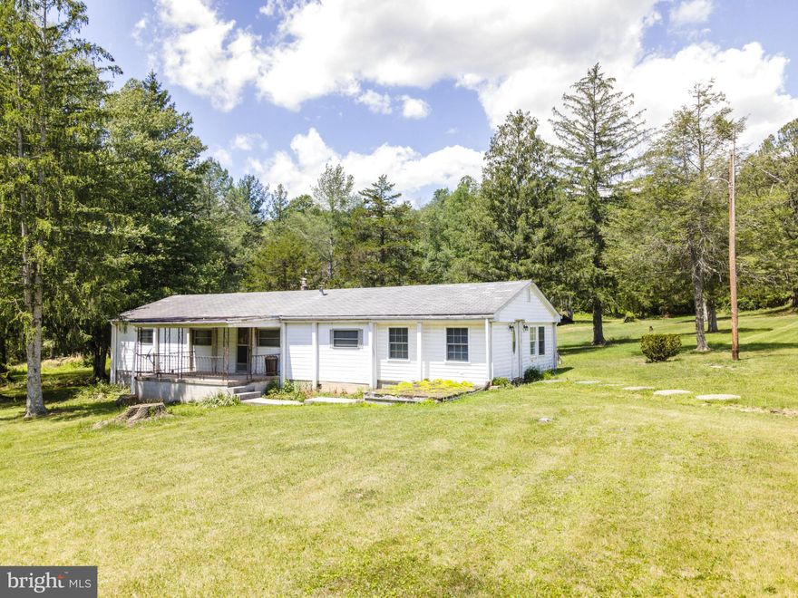 Enjoy country living on this beautiful 1.77-acre property offering space, privacy, and a great
laying lot. This 3-bedroom, 1.5-bath home provides comfortable living in a peaceful rural
setting. Relax on the porch and take in the surrounding countryside, while the outbuilding
offers added storage, workshop space, or room for hobbies. With plenty of usable outdoor space
and endless potential, this property is a wonderful opportunity to enjoy life in scenic Shenandoah
County.