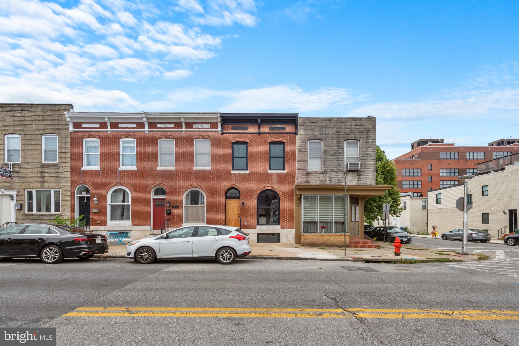 HIGHLANDTOWN - Residential