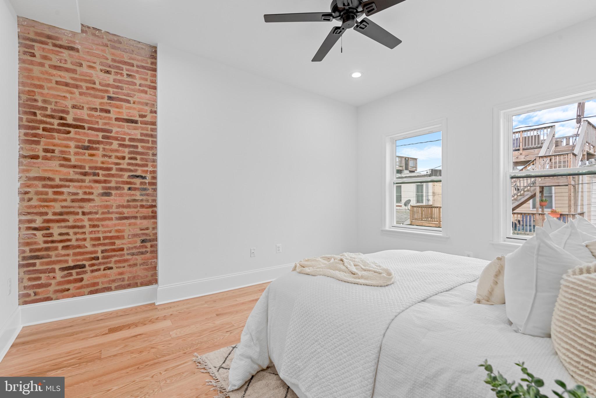 HIGHLANDTOWN - Residential