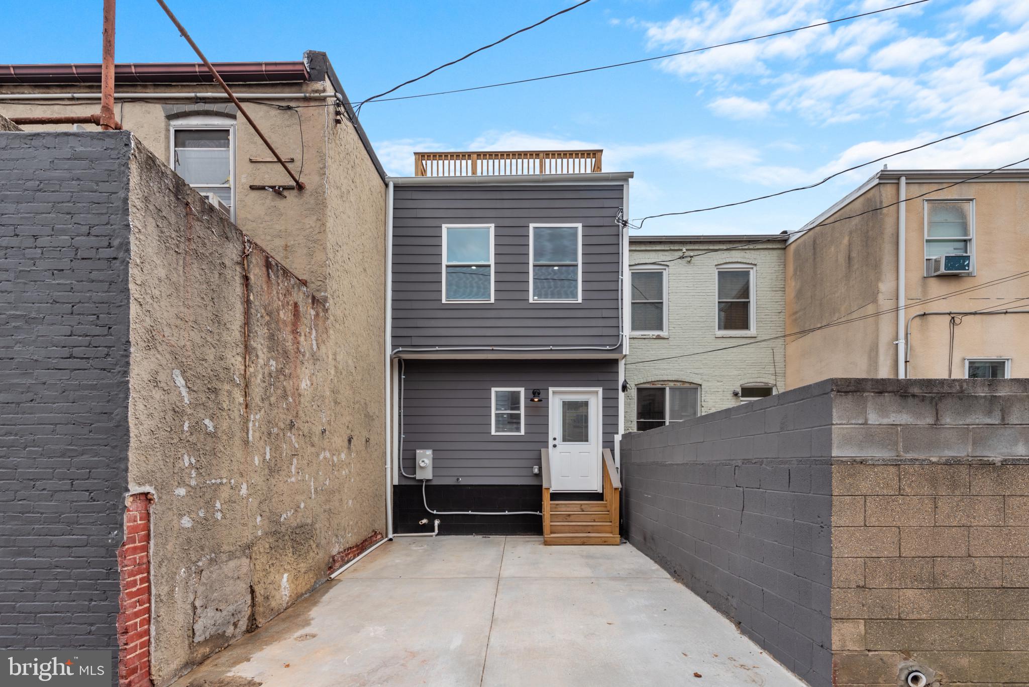 HIGHLANDTOWN - Residential