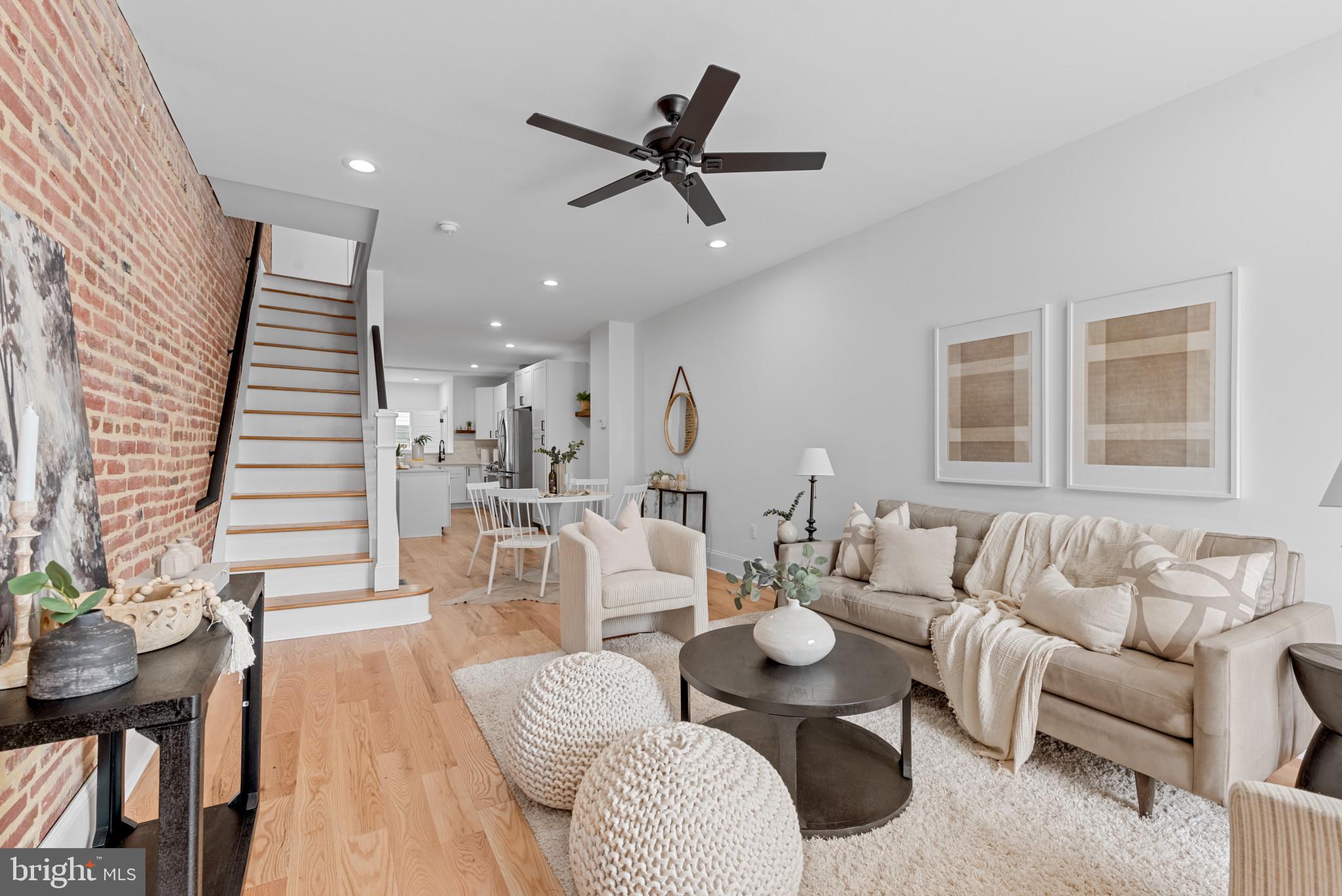 HIGHLANDTOWN - Residential