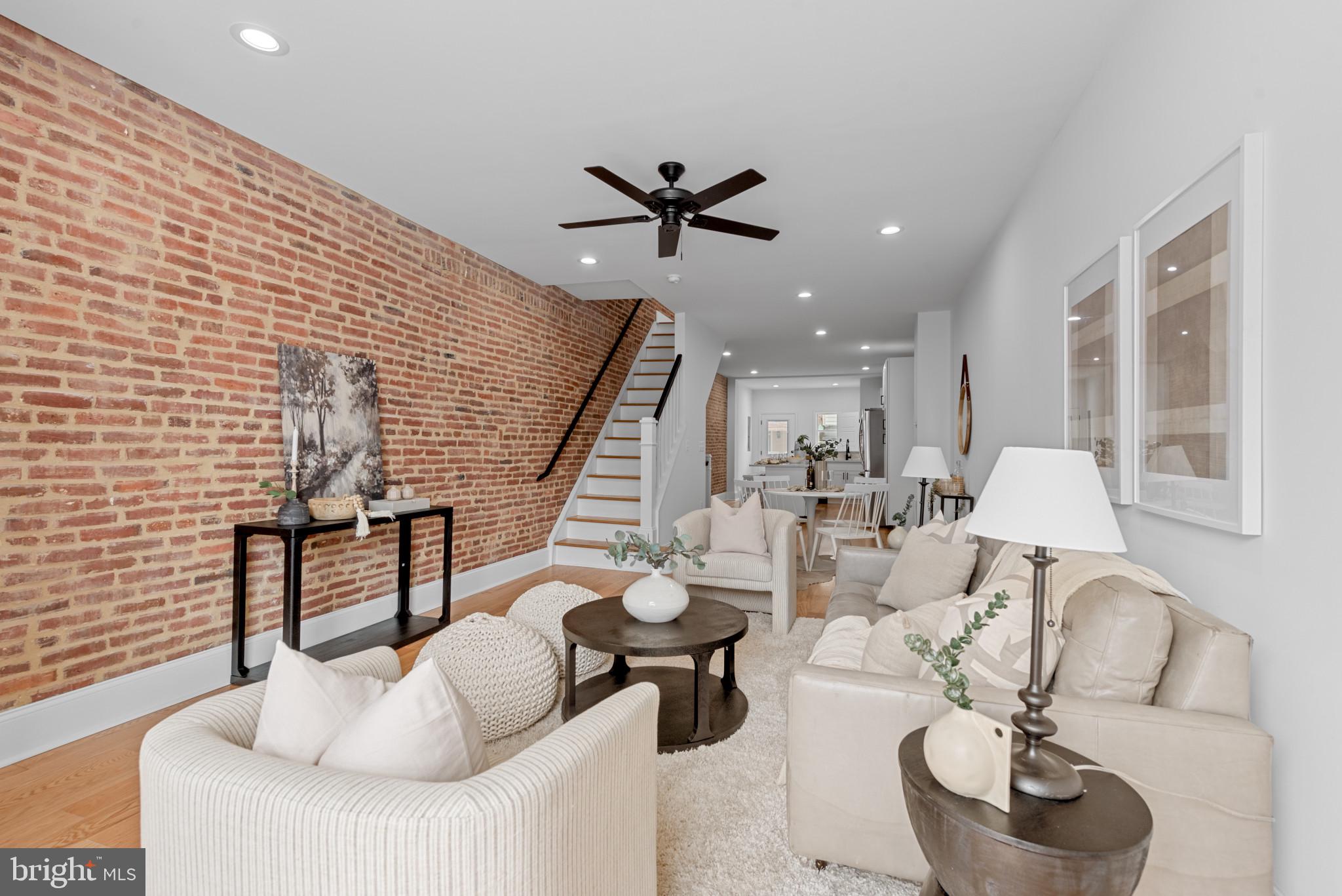 HIGHLANDTOWN - Residential