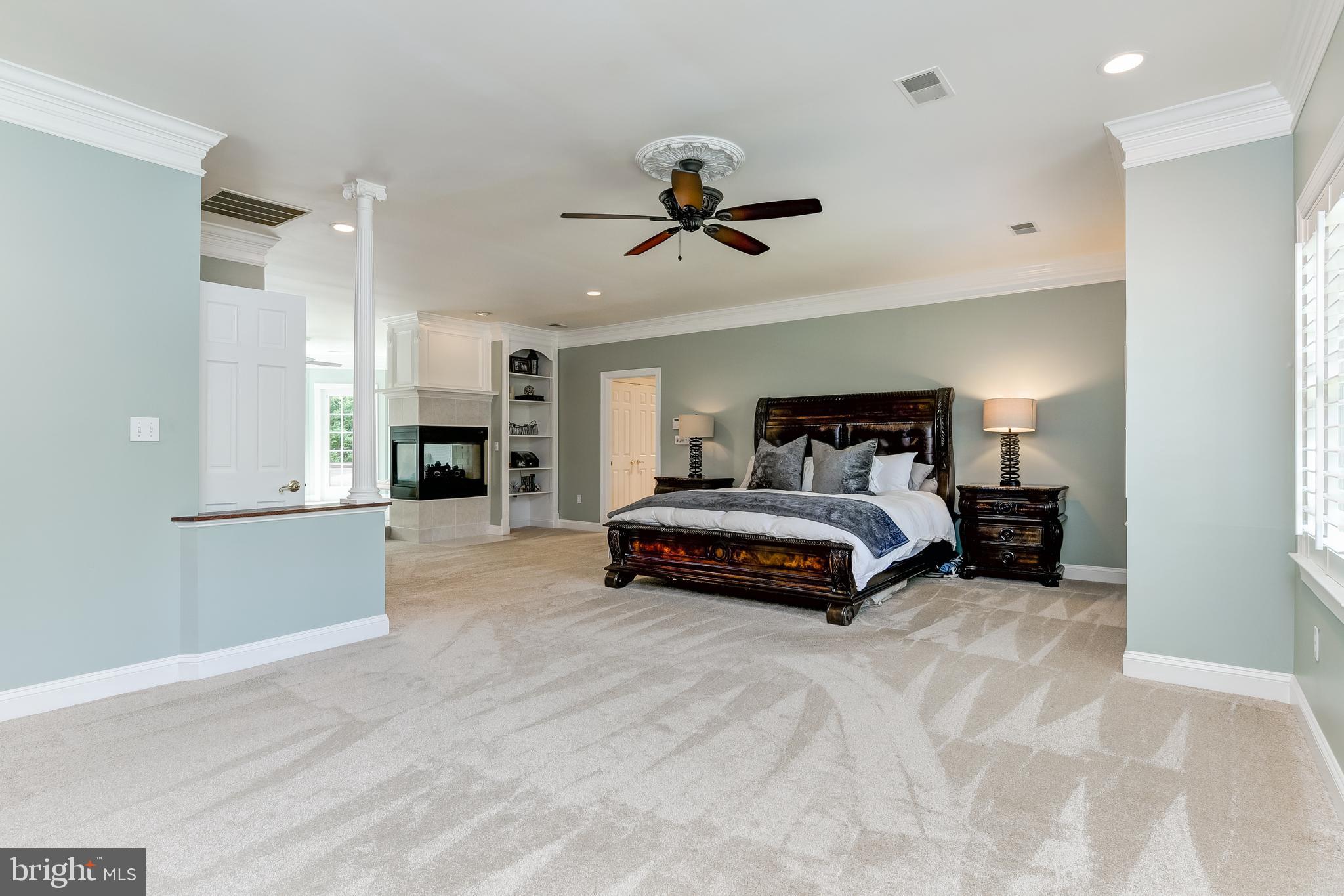 HARLEQUIN - Residential