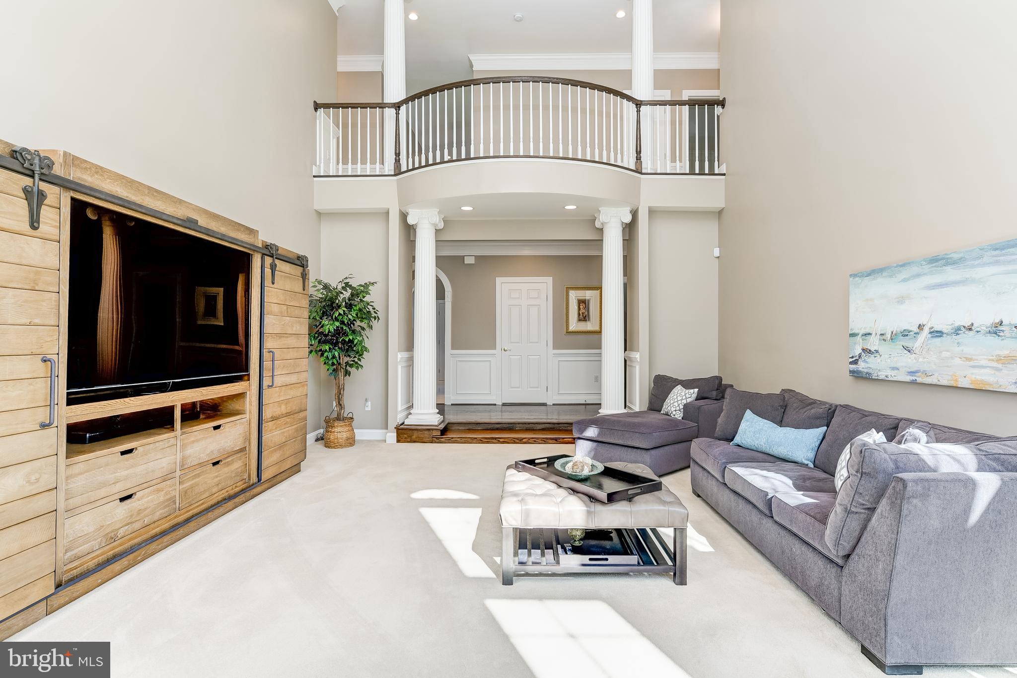 HARLEQUIN - Residential