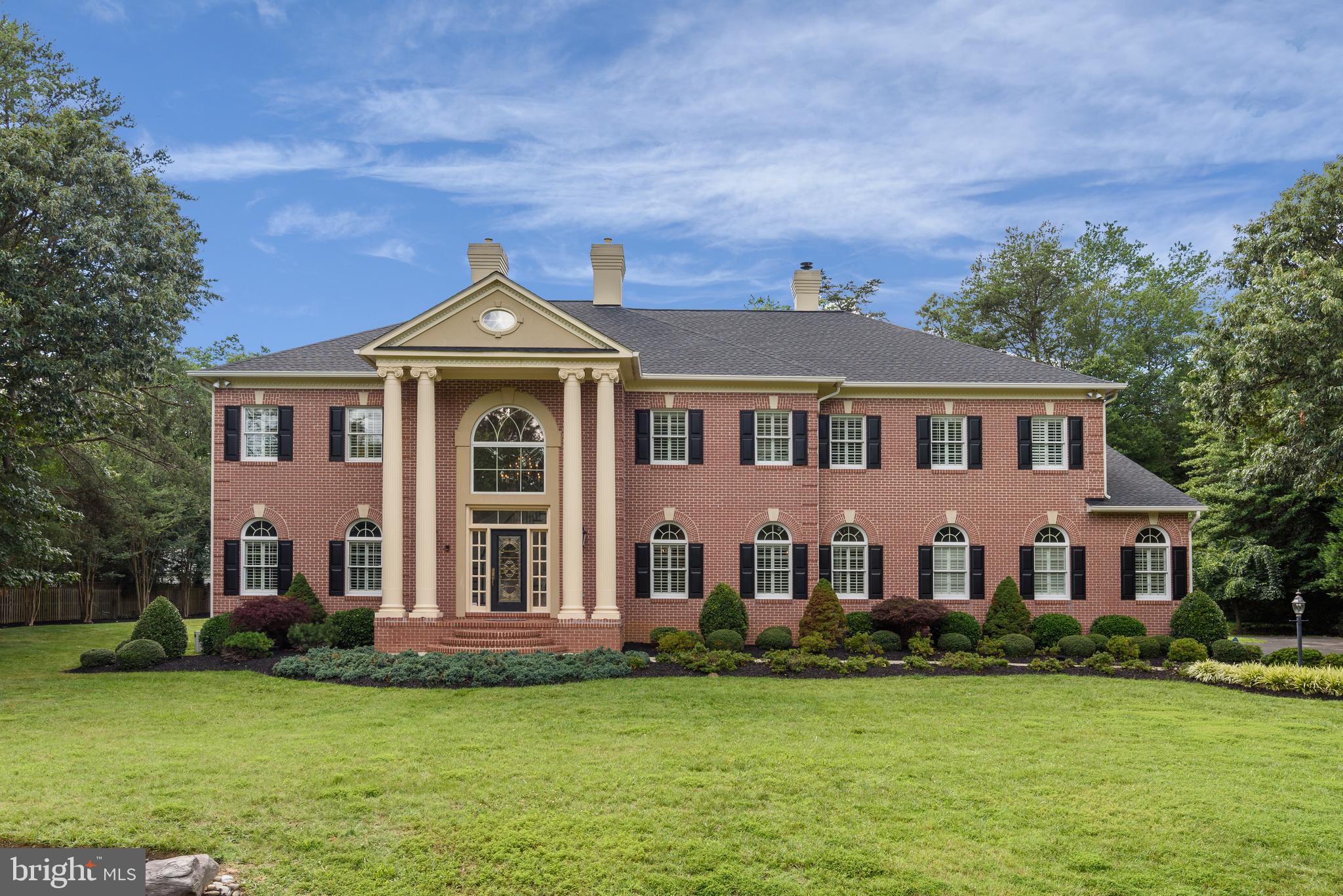 HARLEQUIN - Residential