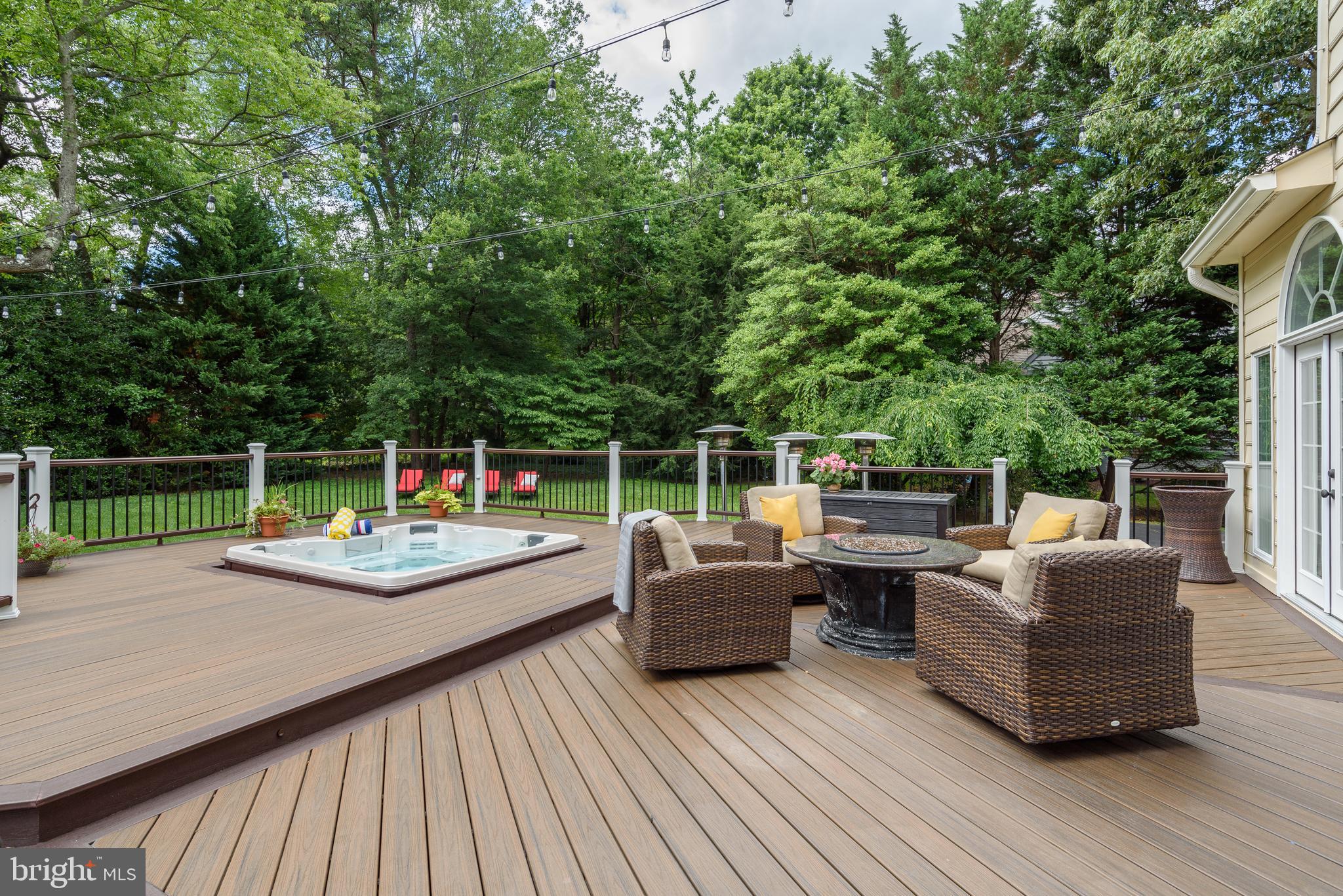 HARLEQUIN - Residential