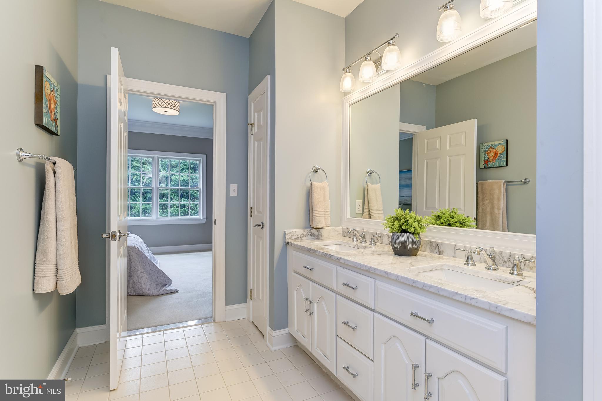 HARLEQUIN - Residential