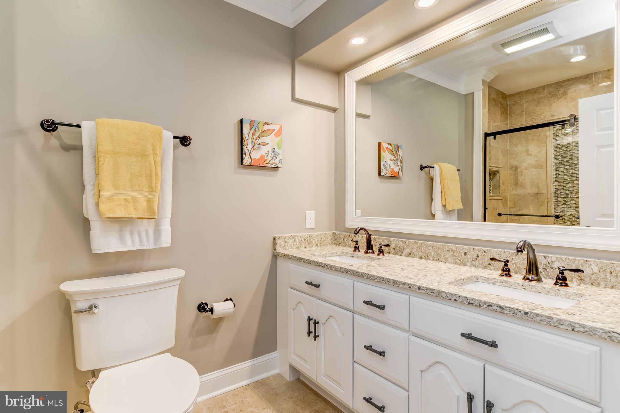 HARLEQUIN - Residential