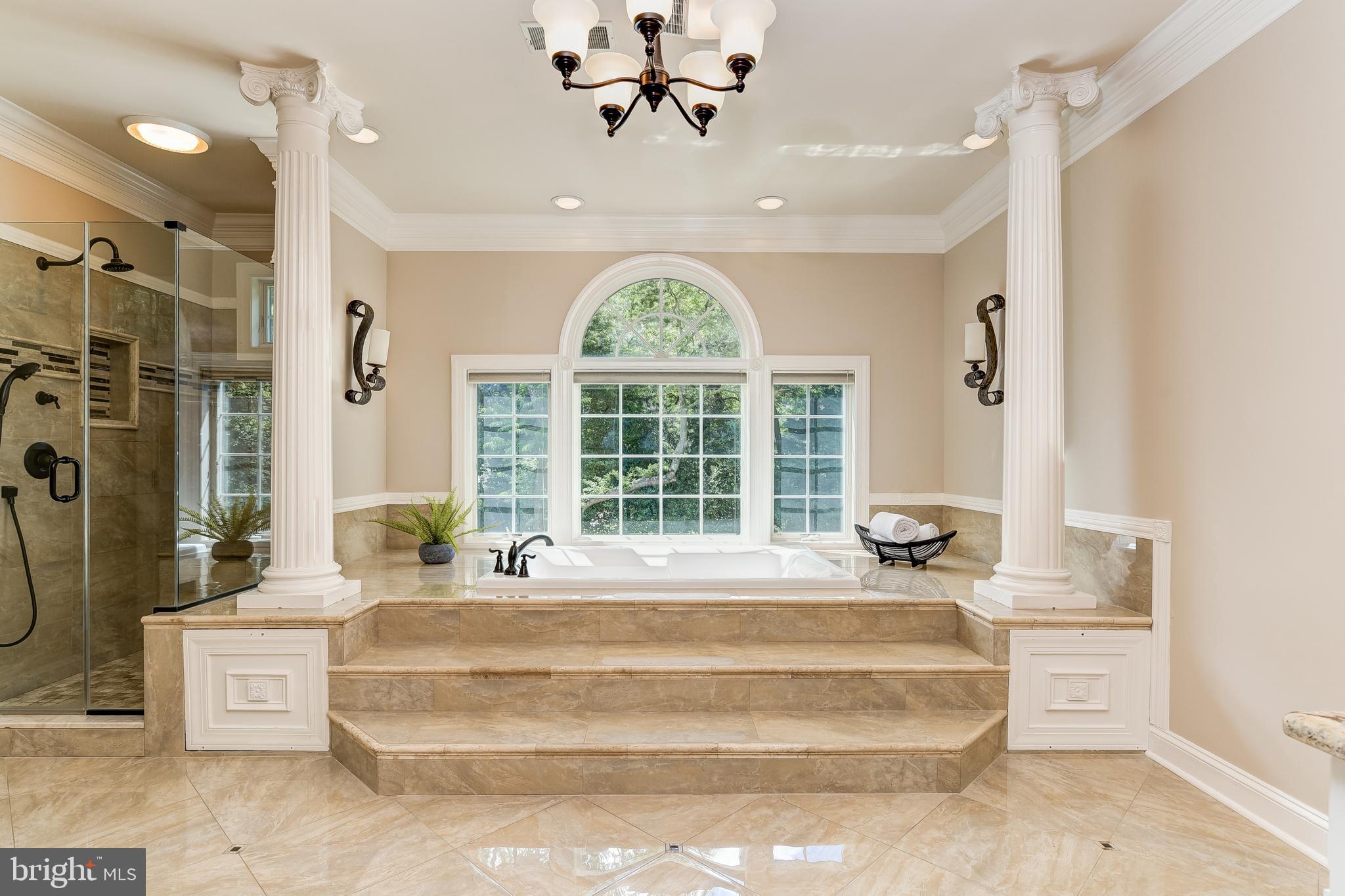 HARLEQUIN - Residential