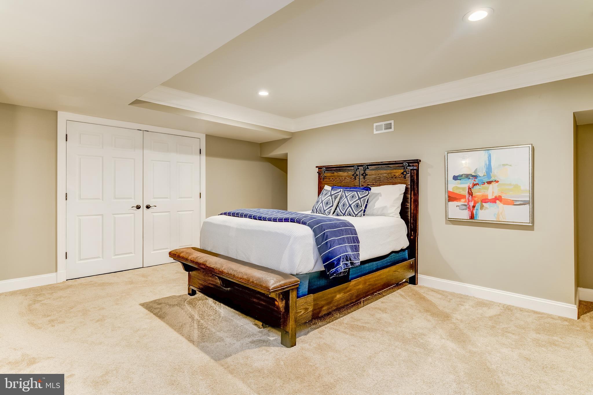 HARLEQUIN - Residential