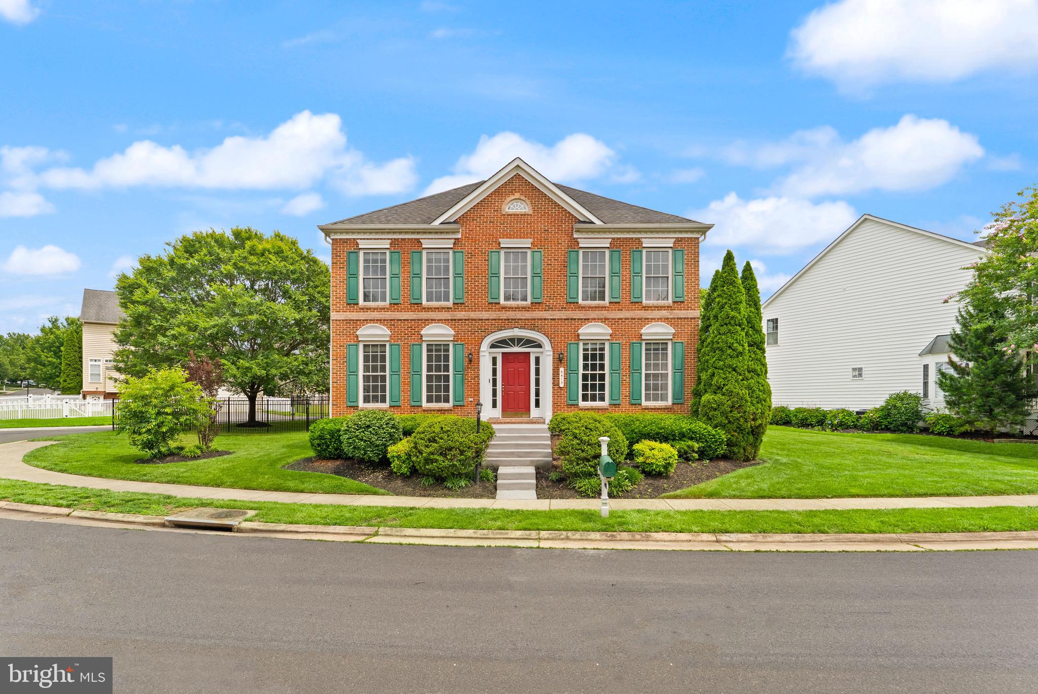 6413 MORVEN PARK LANE