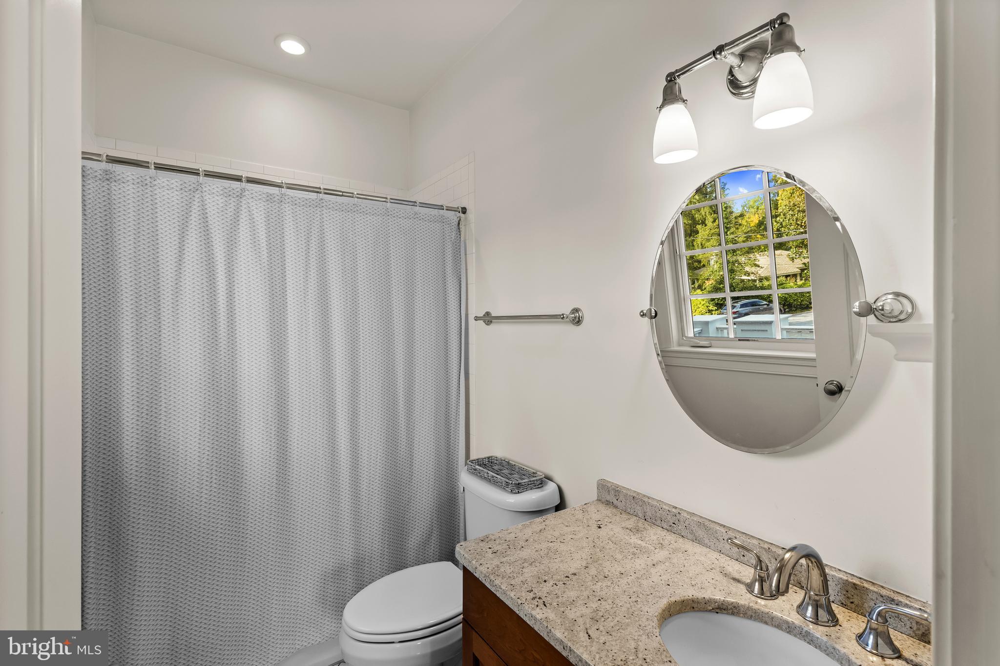 WARDOUR - Residential