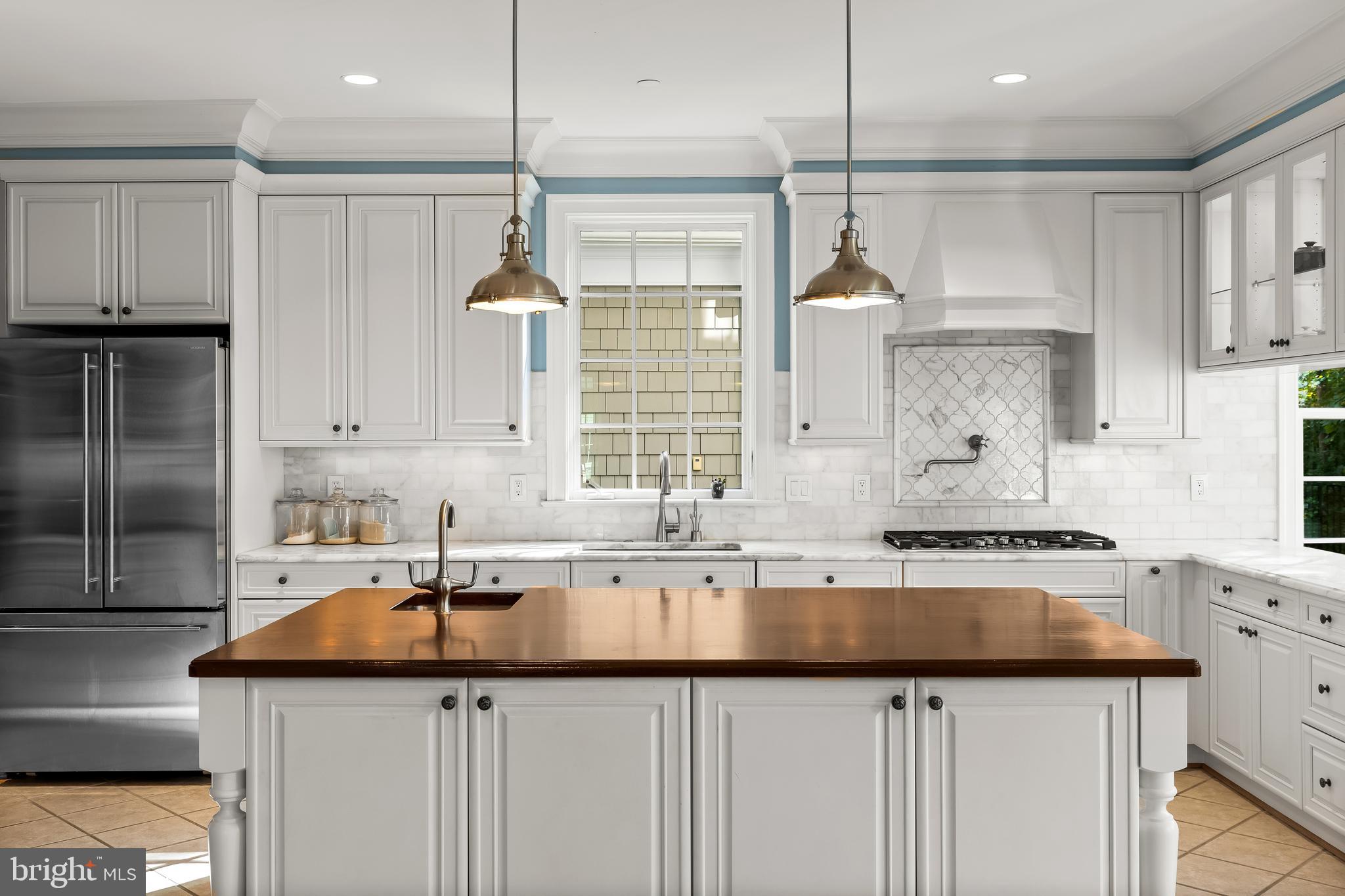 WARDOUR - Residential