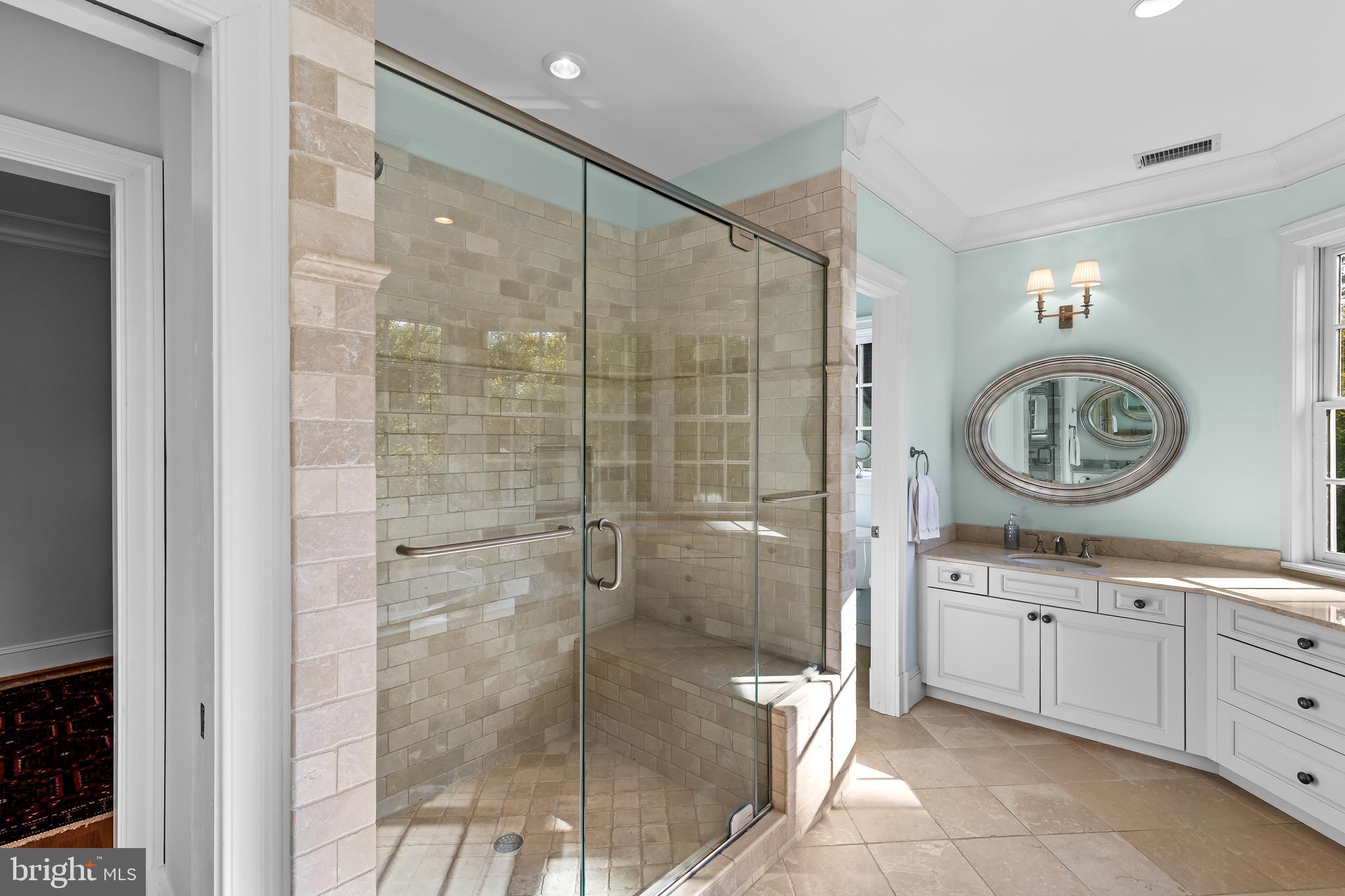 WARDOUR - Residential