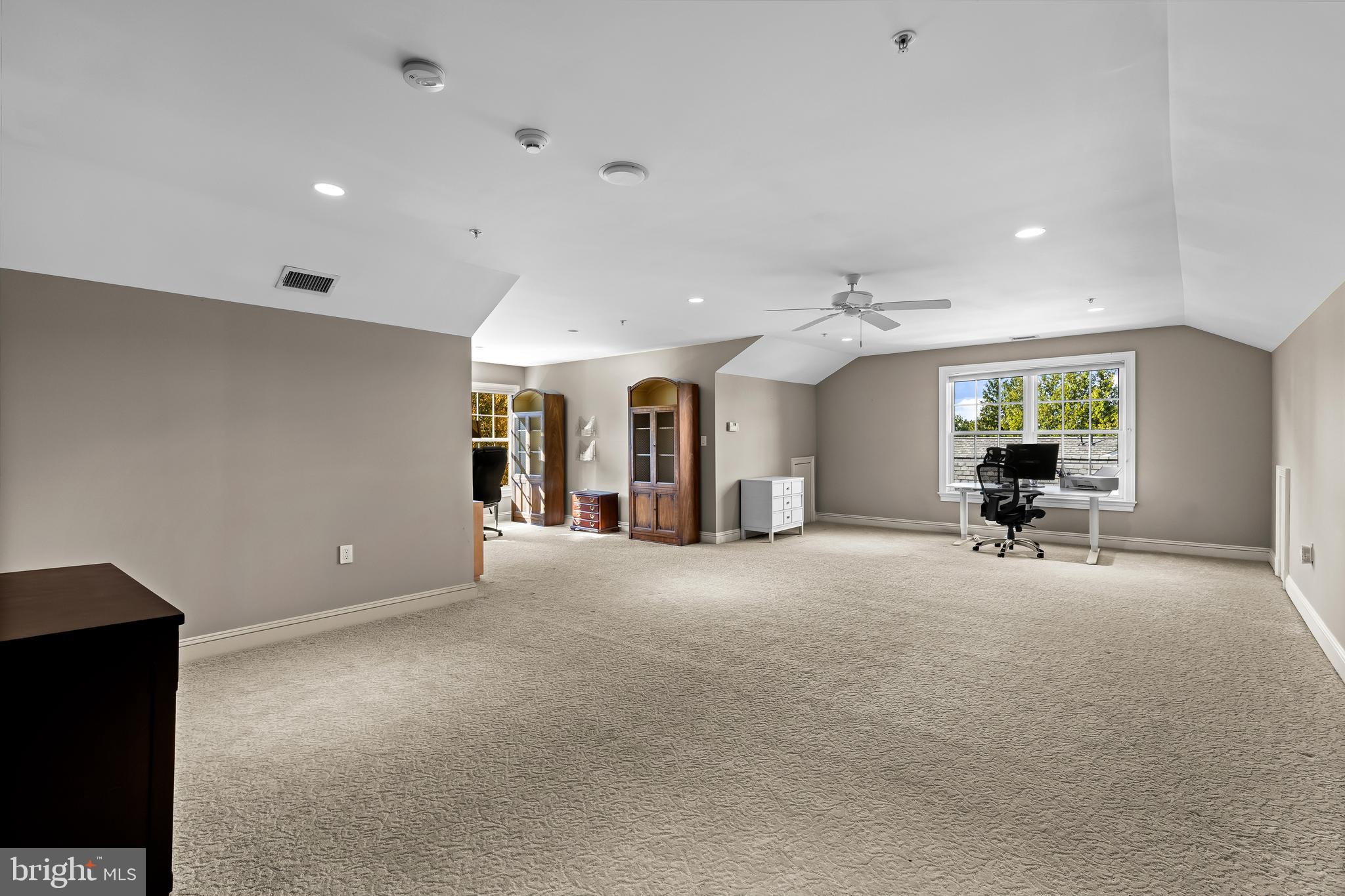 WARDOUR - Residential