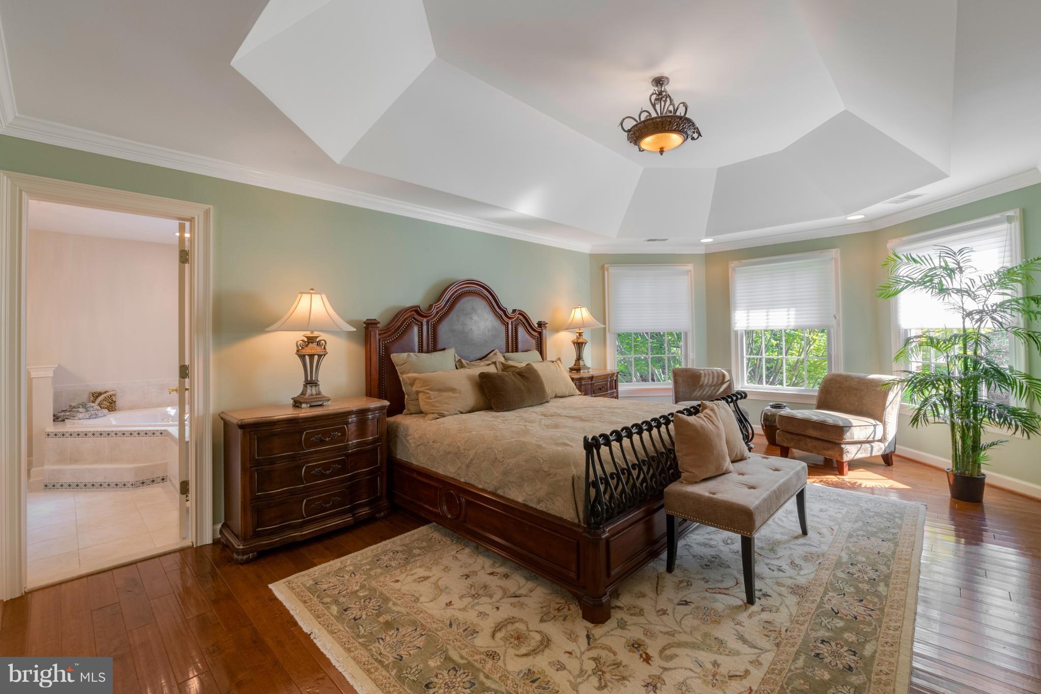 SOUTH RIVER COLONY - Residential