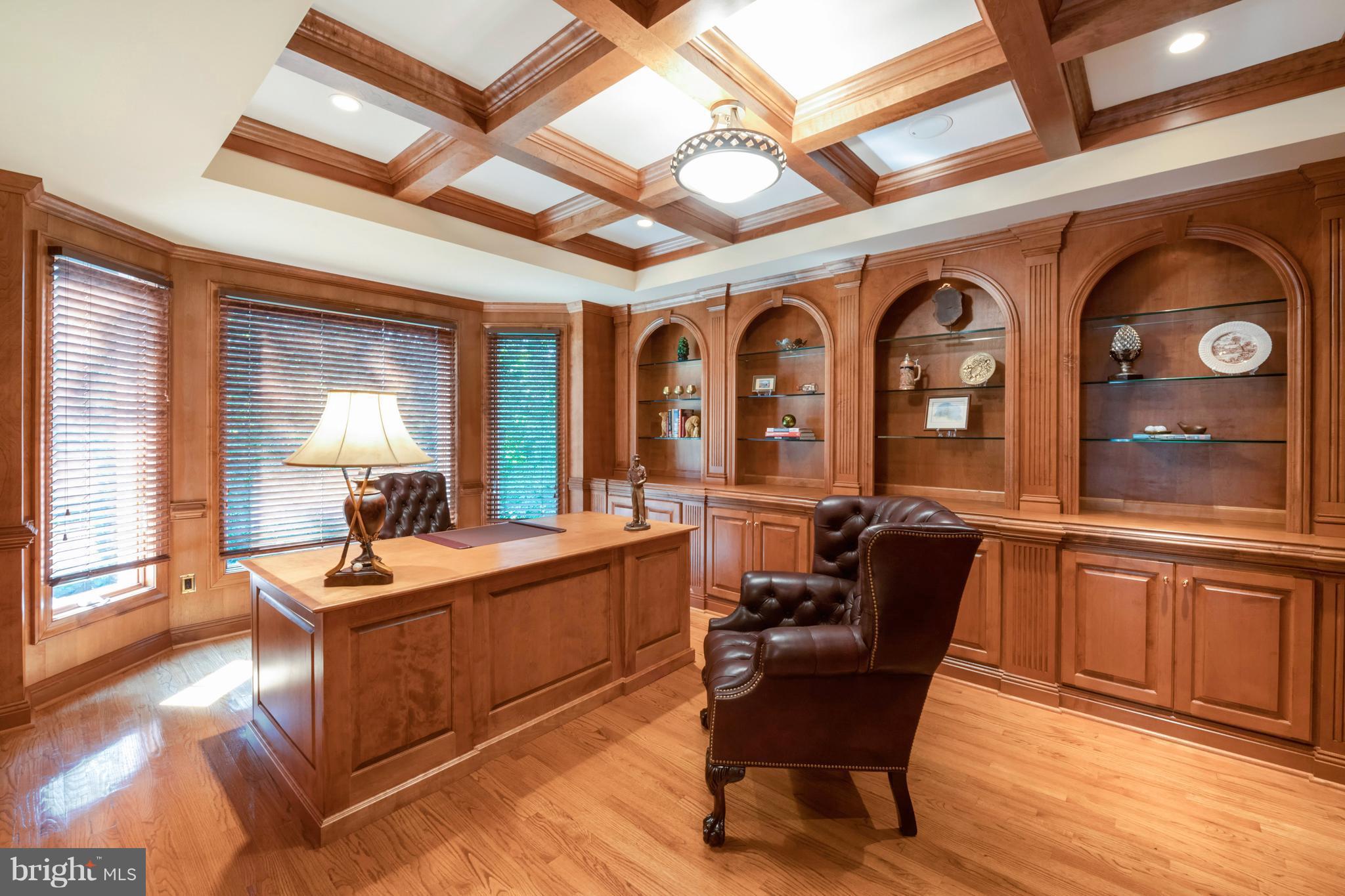 SOUTH RIVER COLONY - Residential