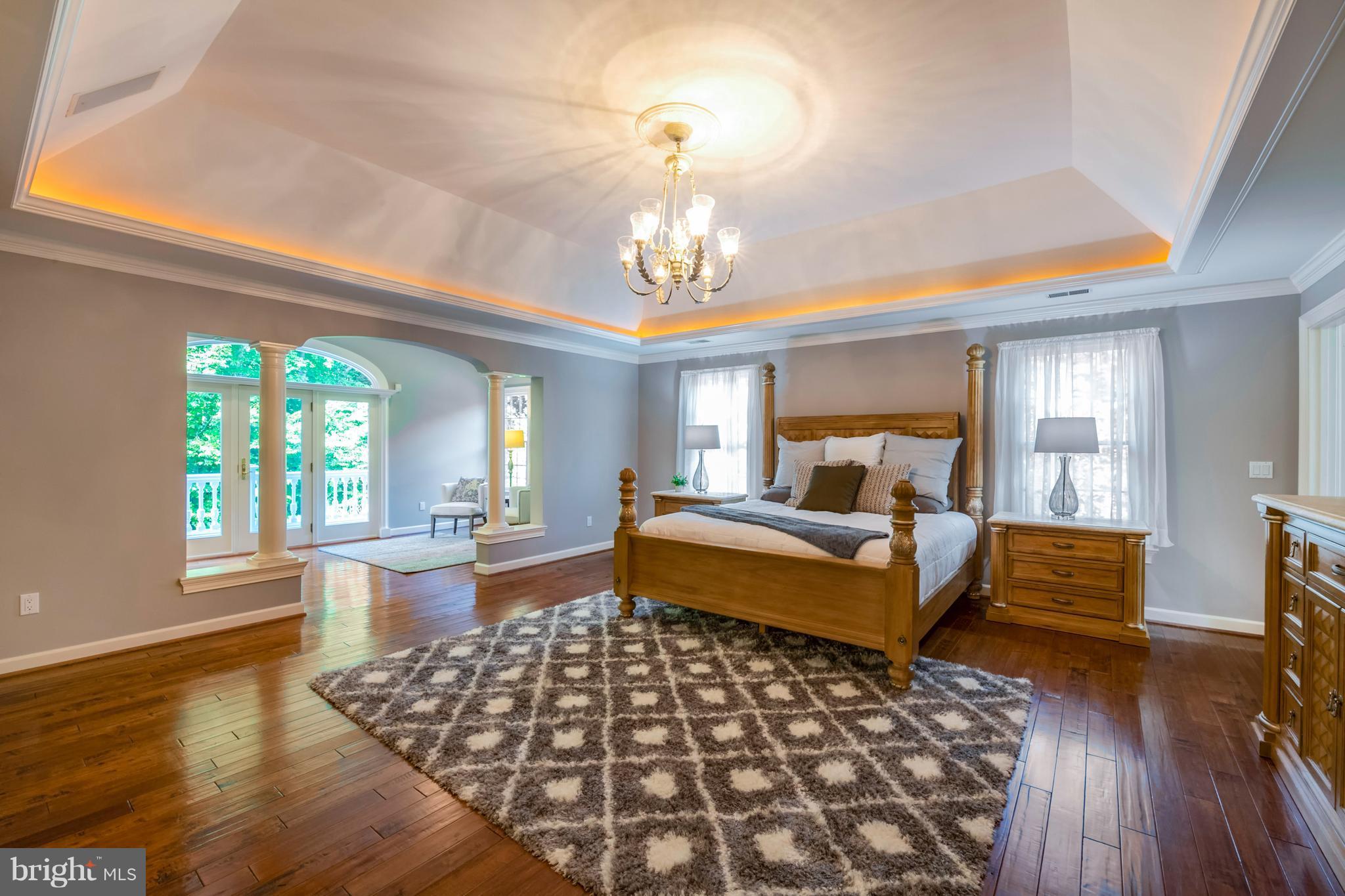 SOUTH RIVER COLONY - Residential